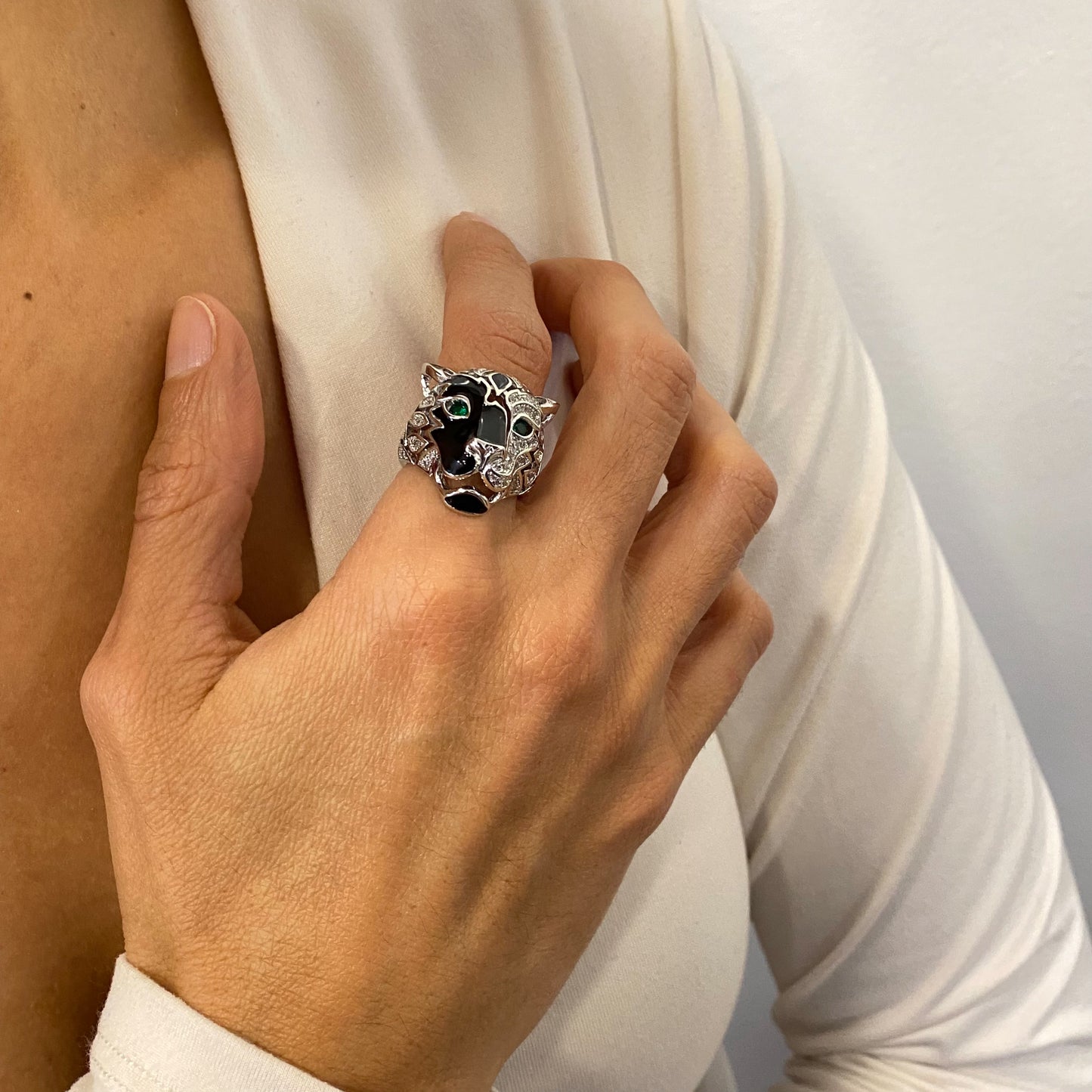 Anillo GRAWO Plateado 🐺 (Ajustable talla 7-8)