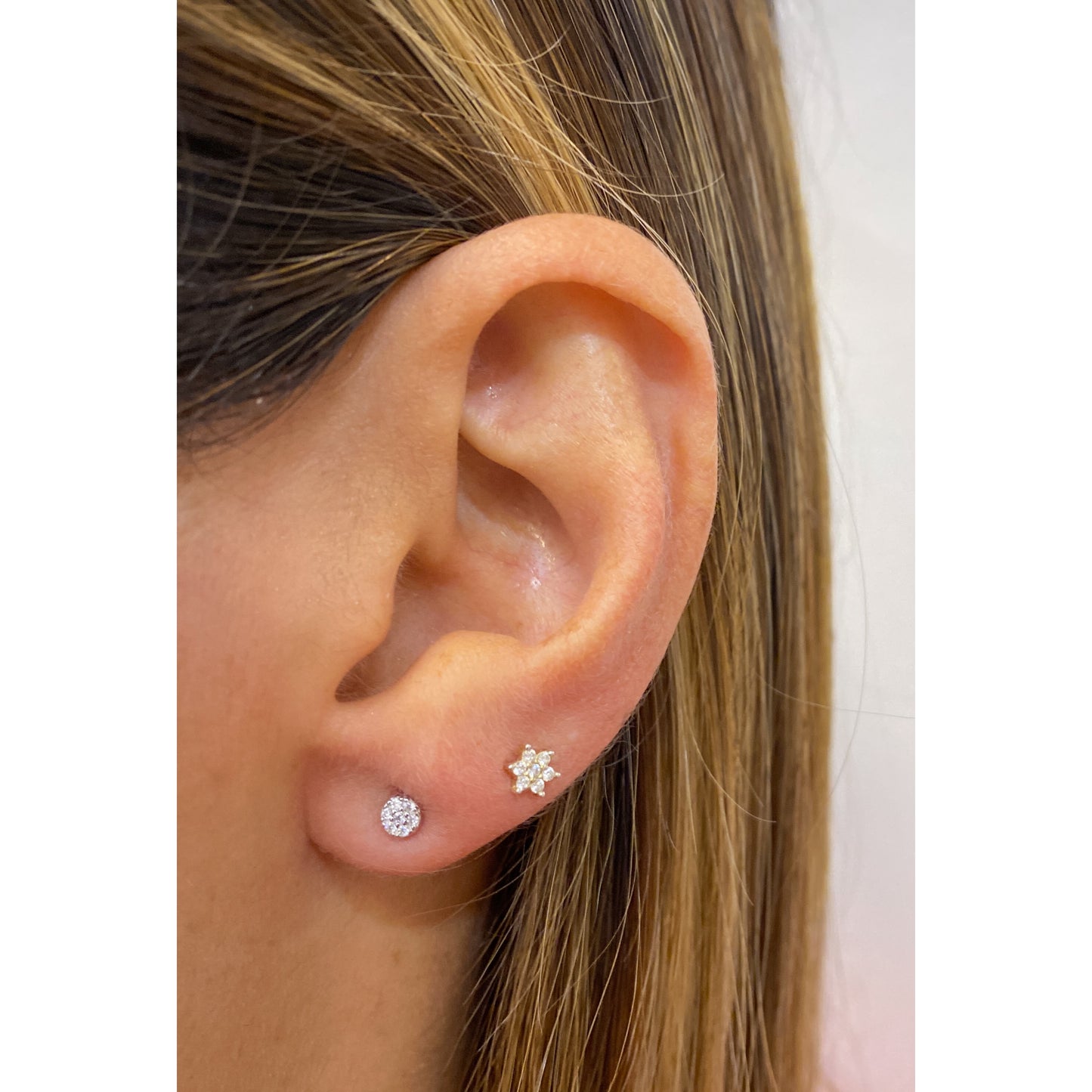 Aretes UTIN Plateado 4mm