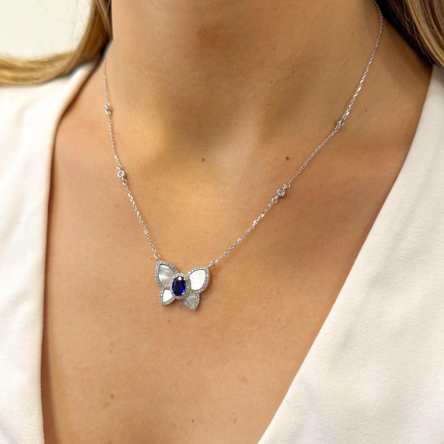 Collar FLYPI Color Azul Safiro