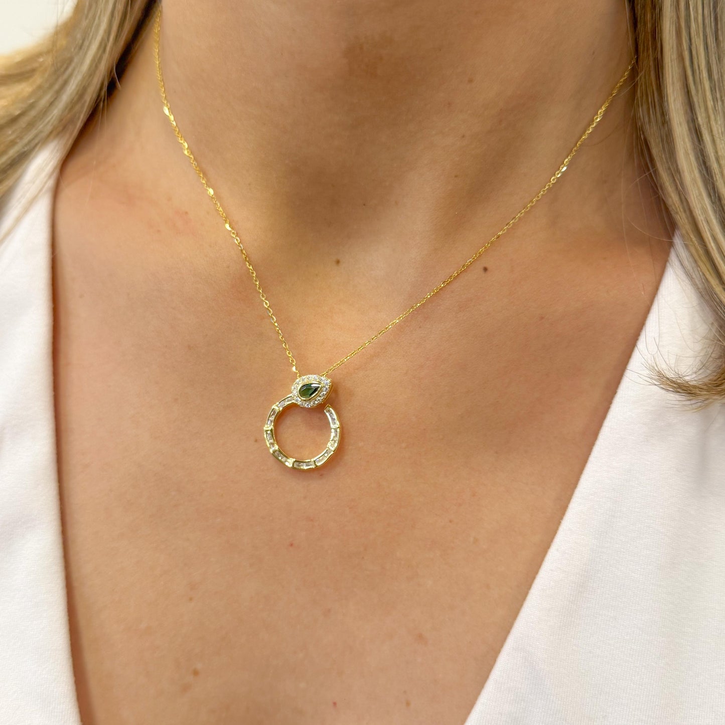 Collar OBAP Dorado