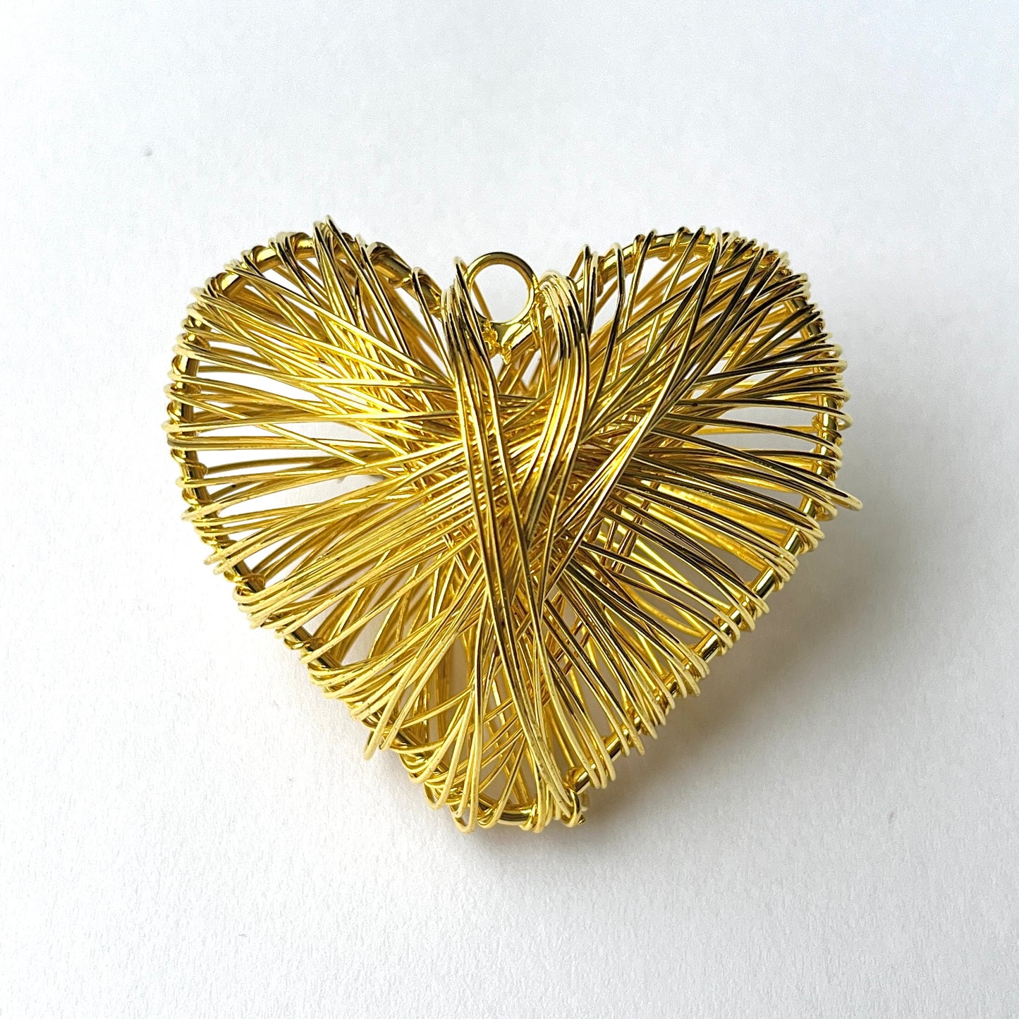 Dije Corazón Grande Alambre Dorado 6cm*5,5cm