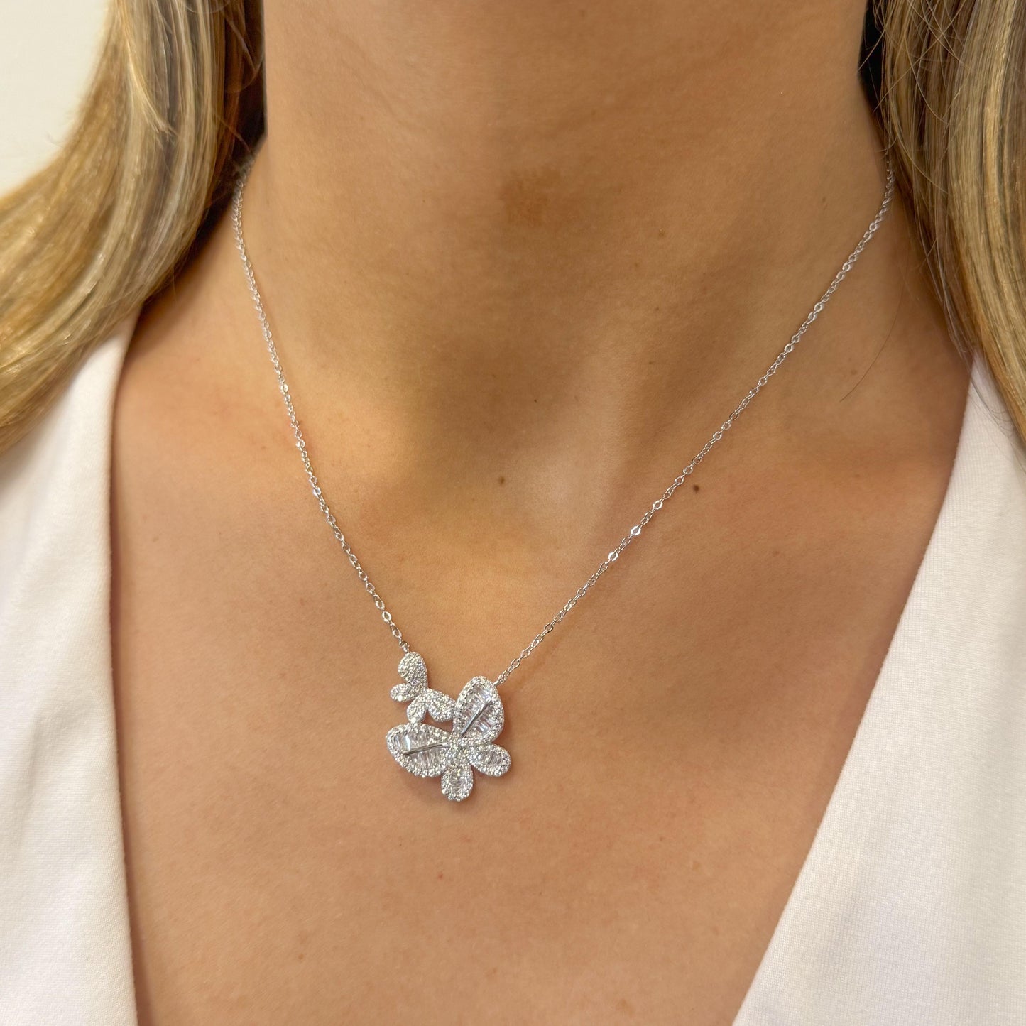 Collar SABU Plateado