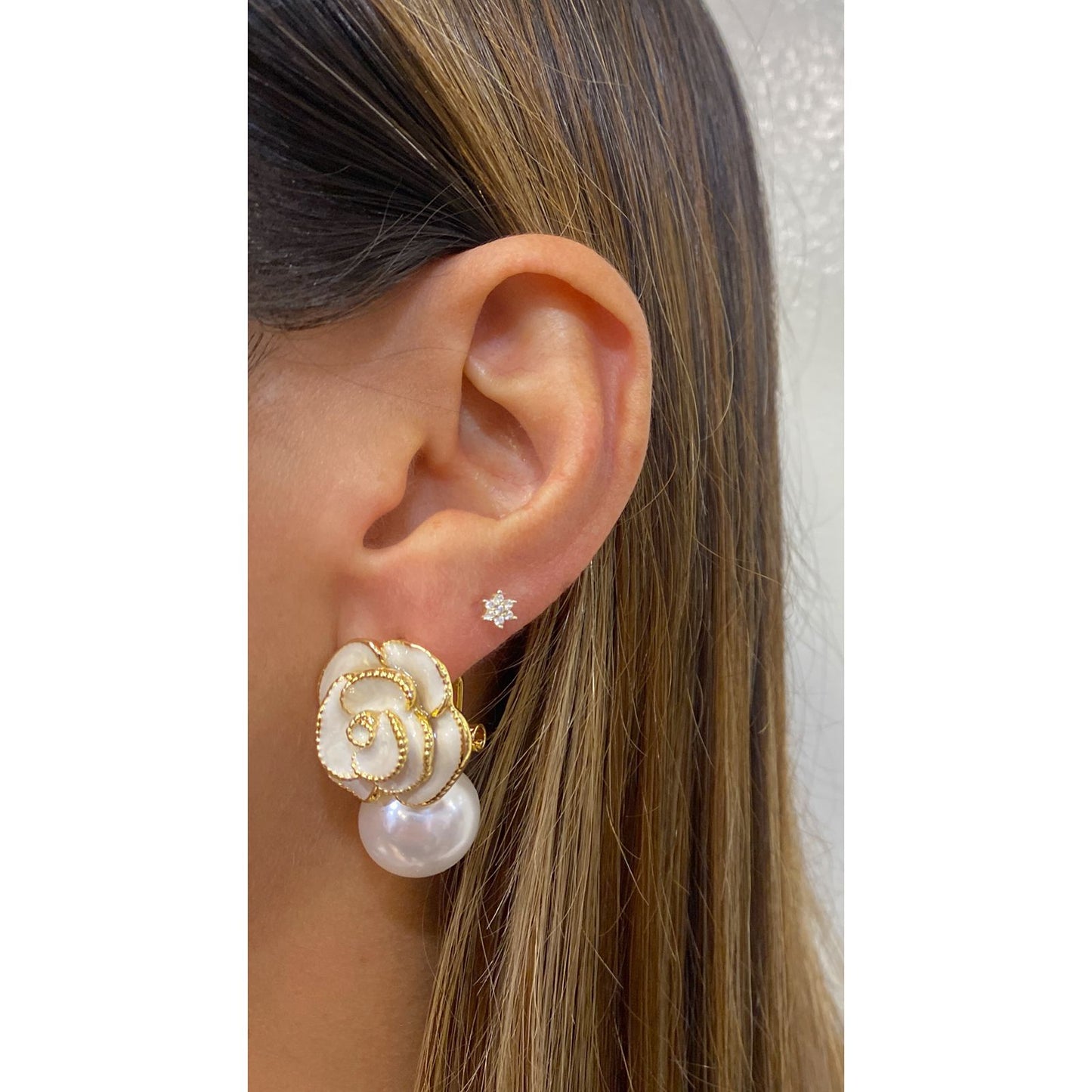 Aretes YAFYM