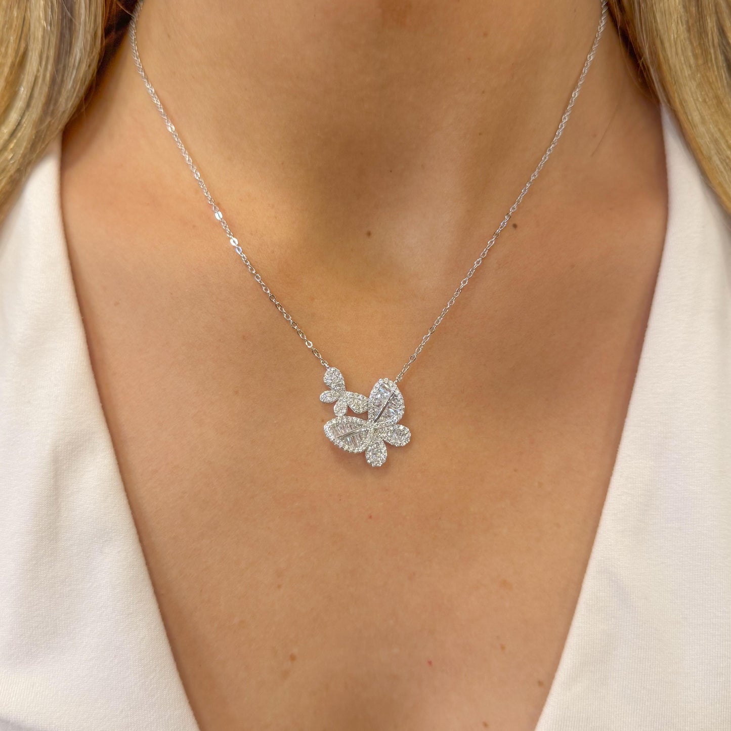 Collar SABU Plateado