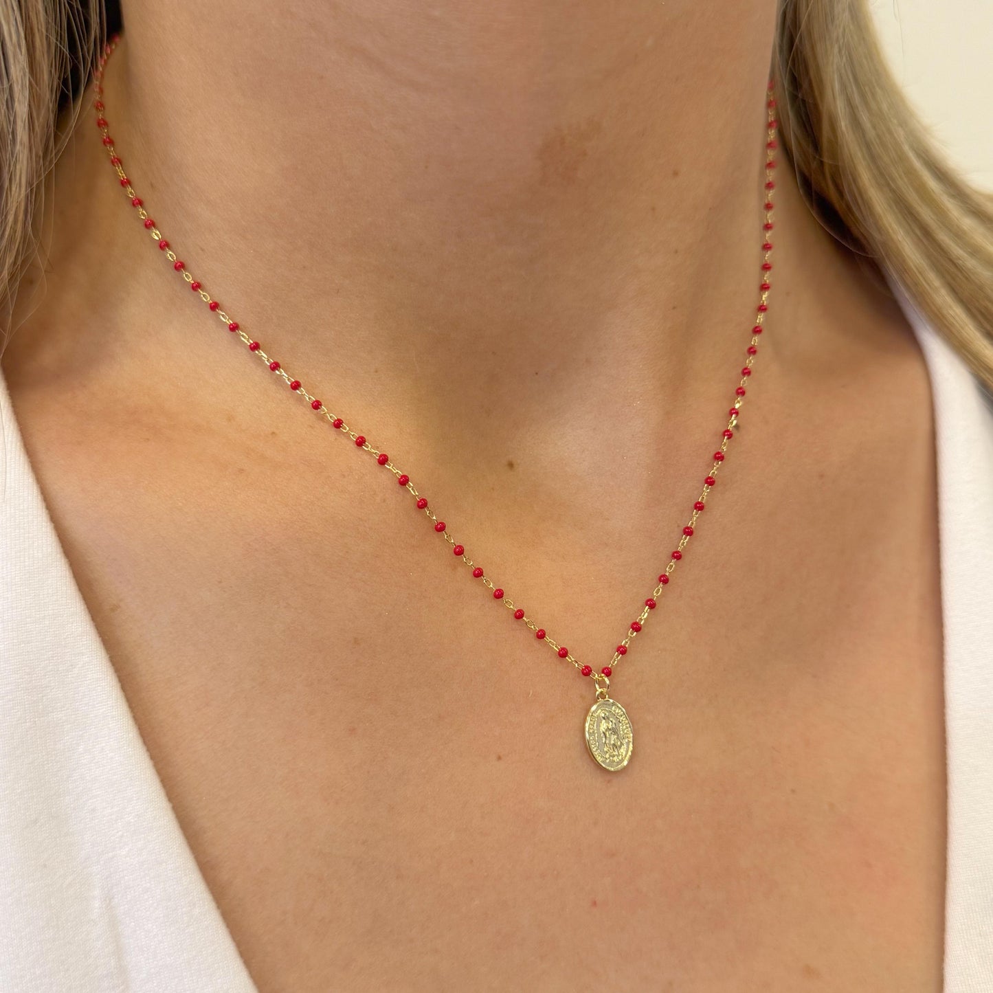 Collar CERU Rojo (Virgen de la Guadalupe)