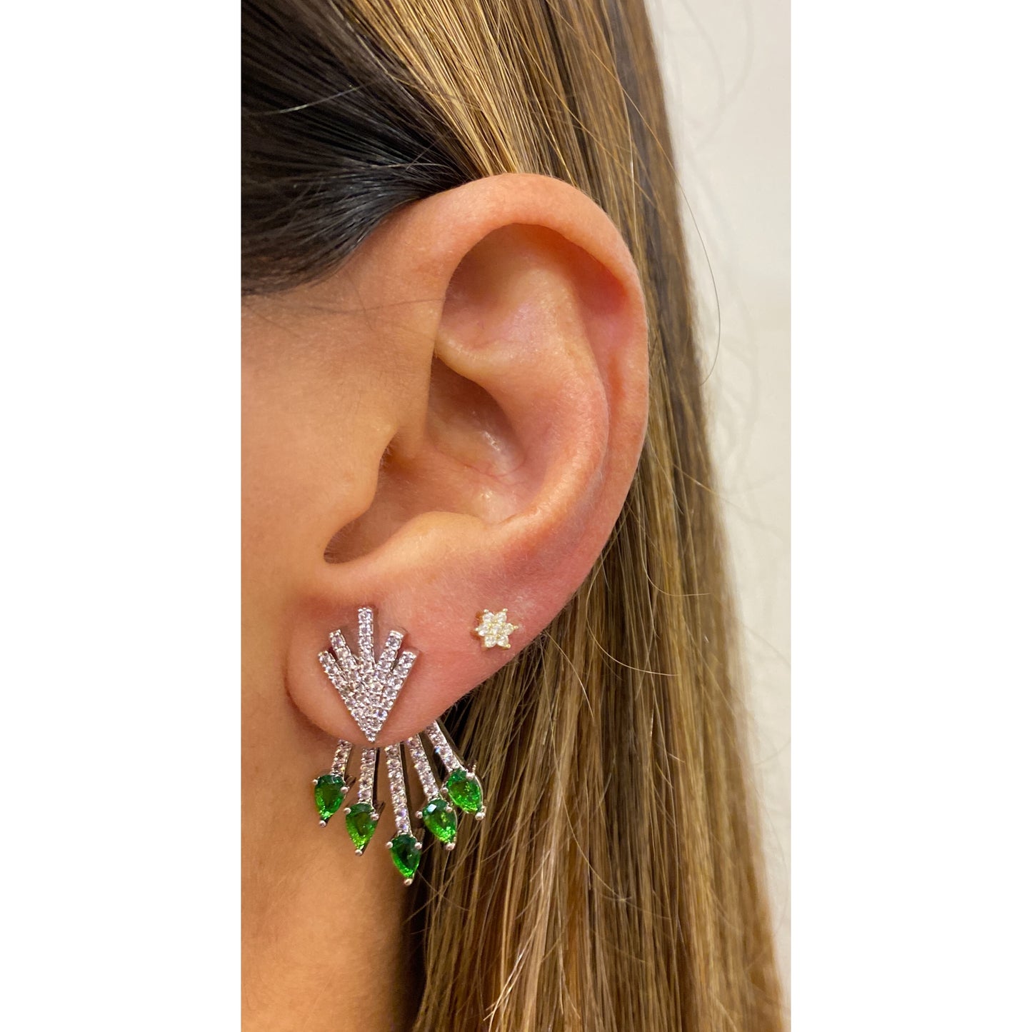 Aretes ARJUN