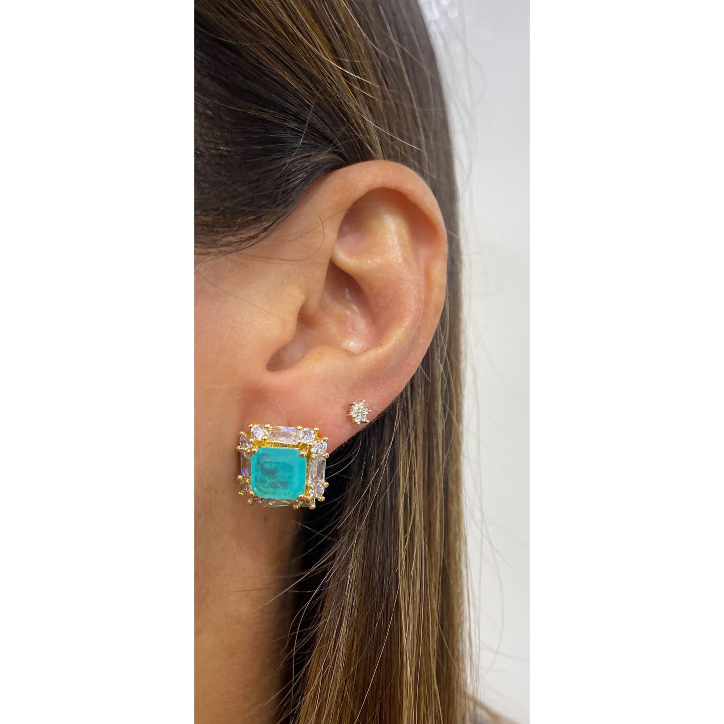 Aretes AVUL