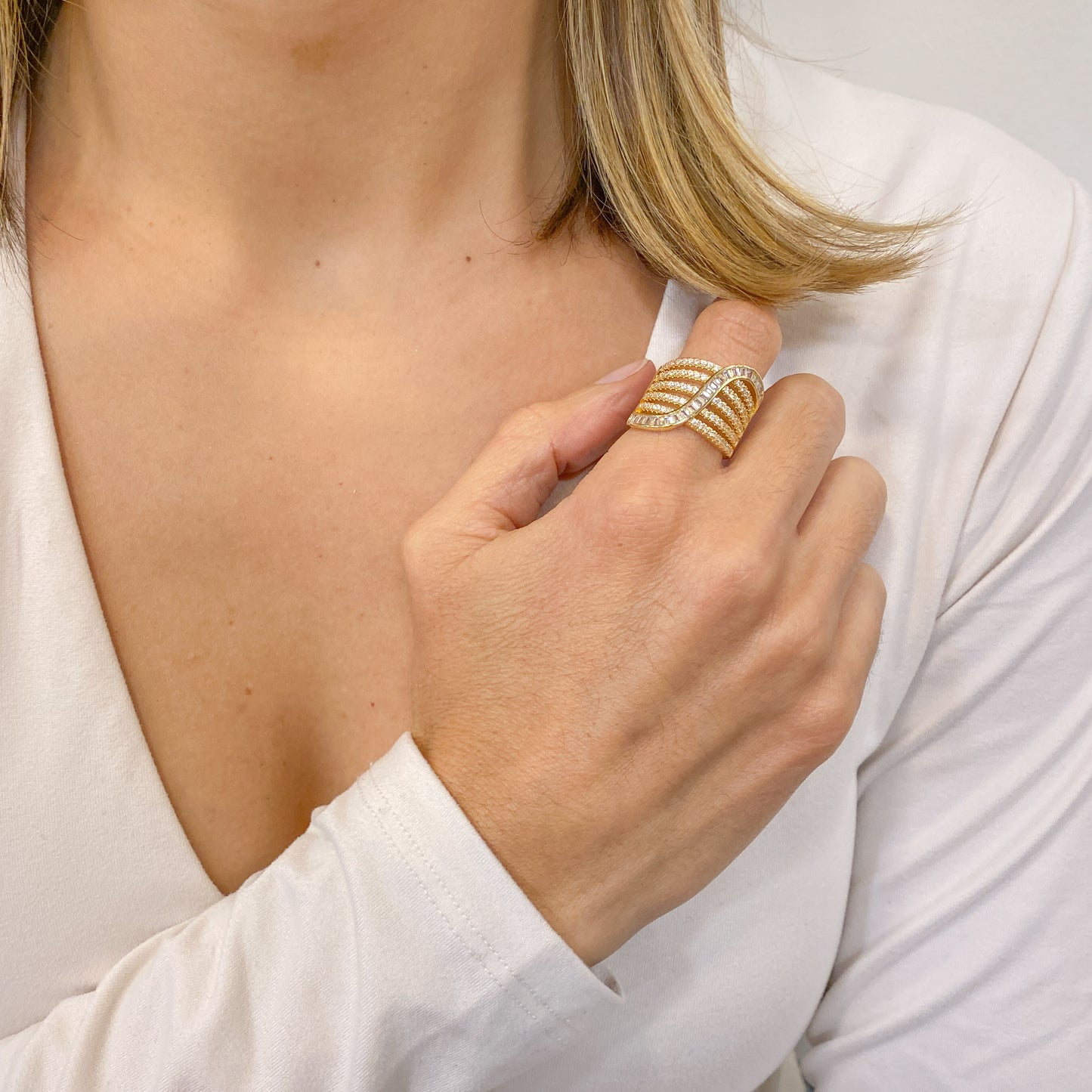 Anillo AXUT Dorado (Talla 7)