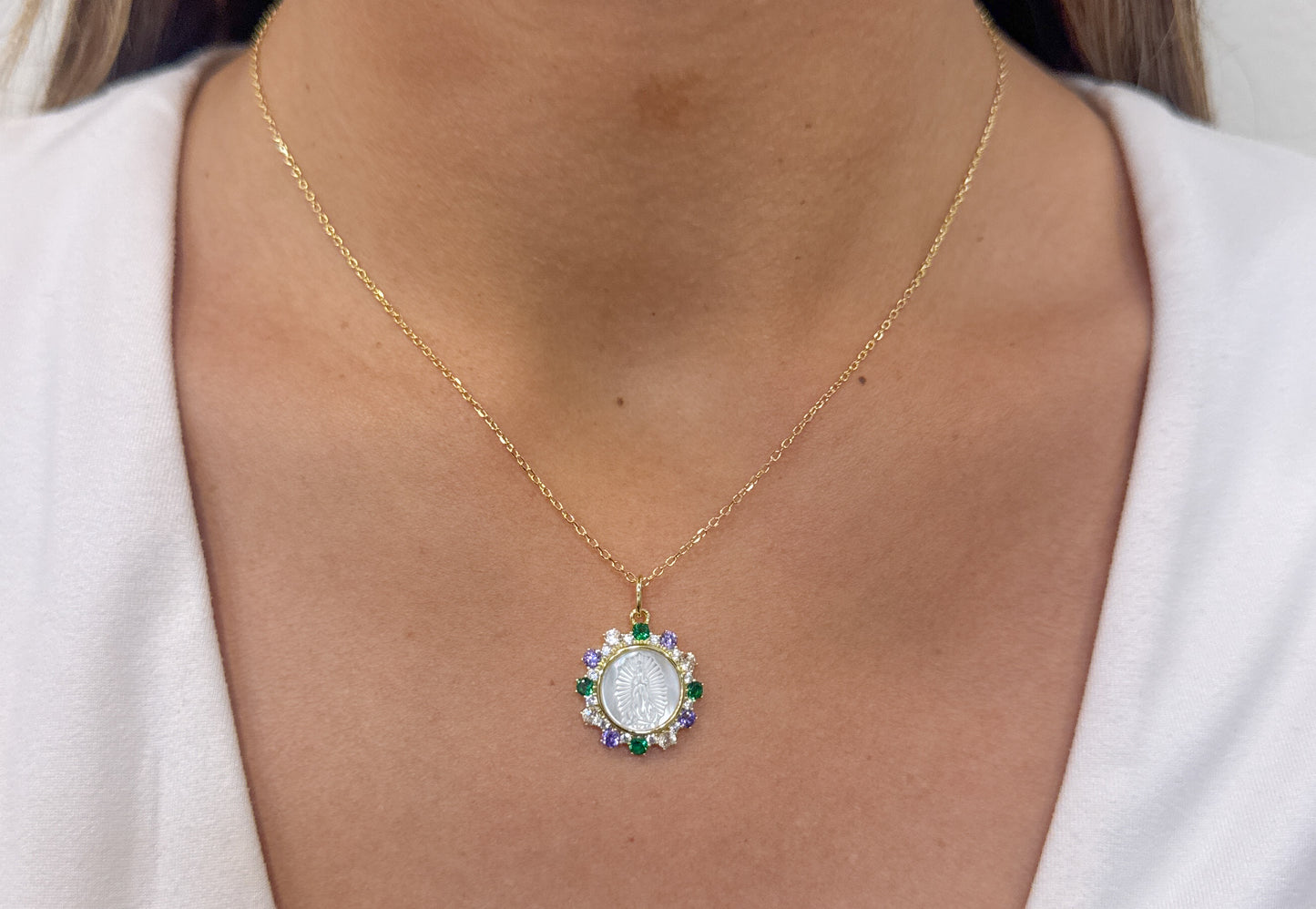 Collar SHOV Dorado-Virgen Guadalupe