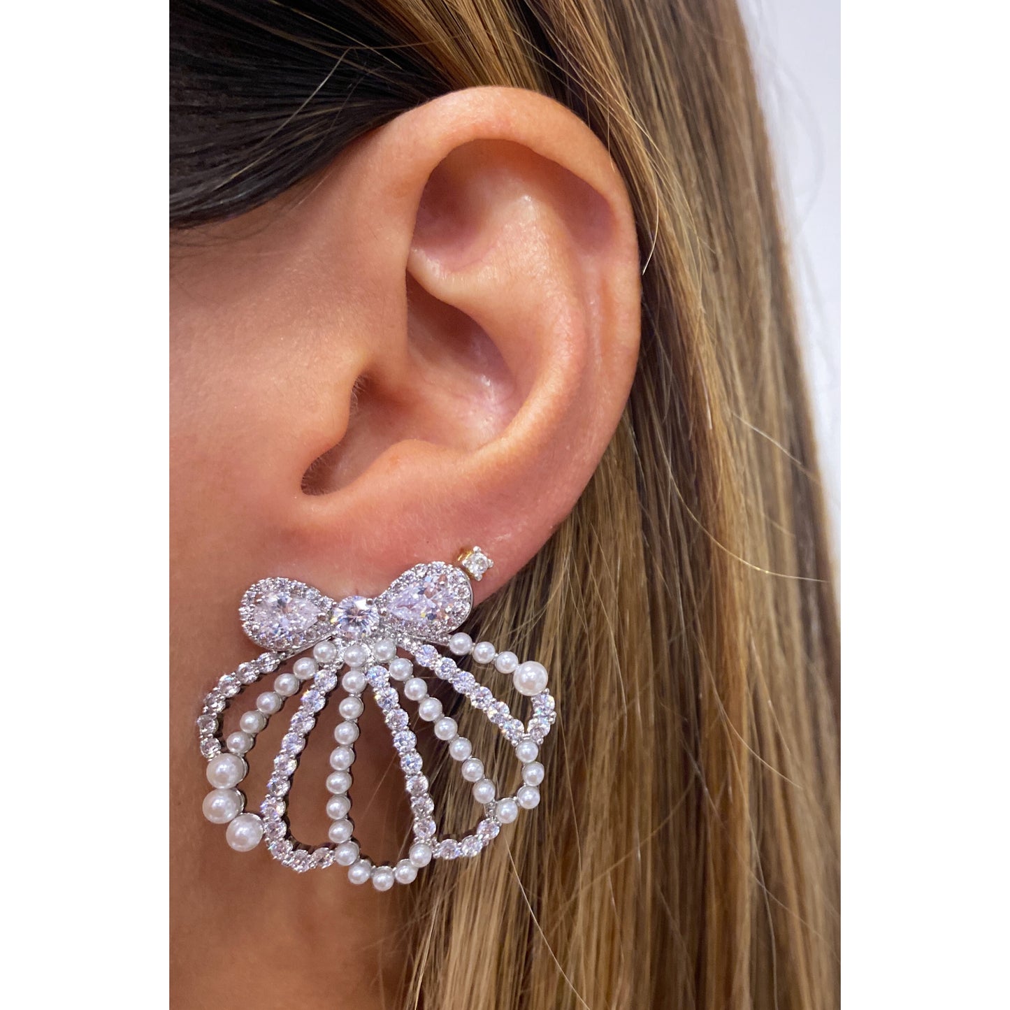 Aretes ZAKOL