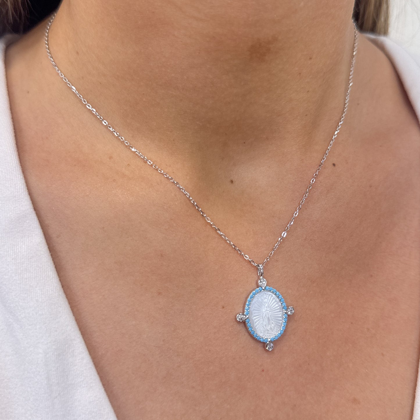 Collar FRIN Plateado