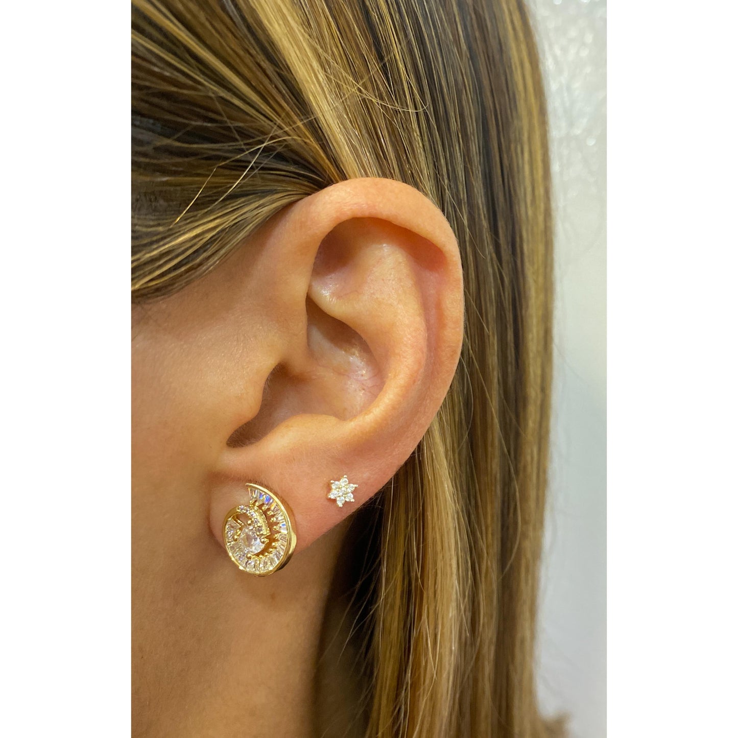 Aretes DAJUM