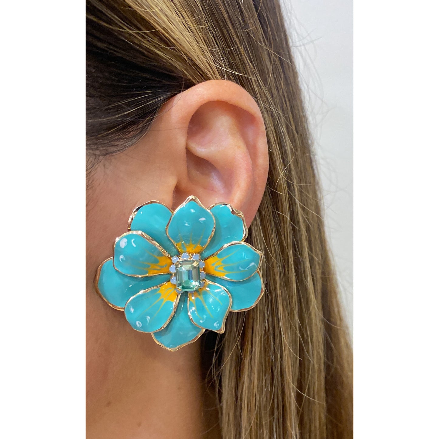 Aretes VIRTOZ