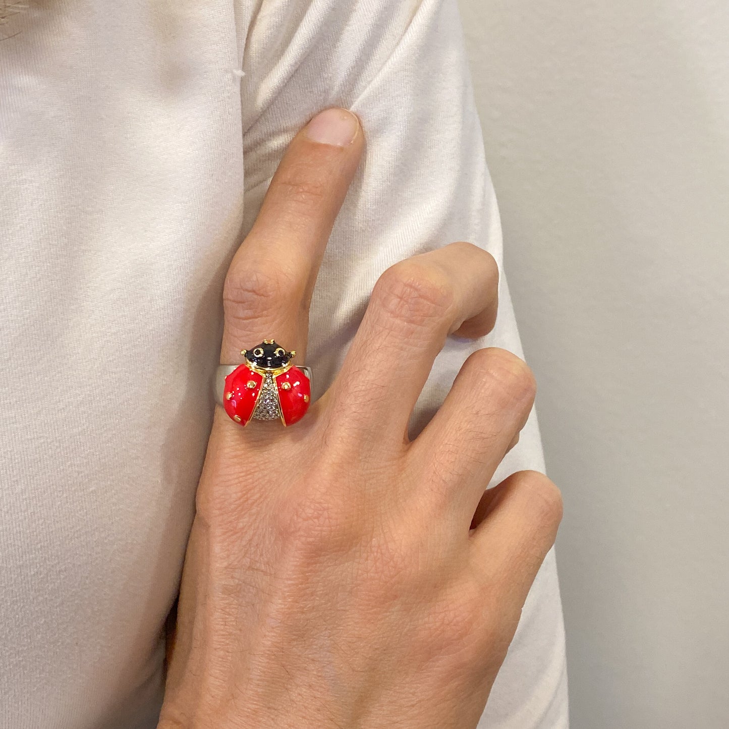 Anillo NOKU 🐞 (Ajustable talla 7-8)