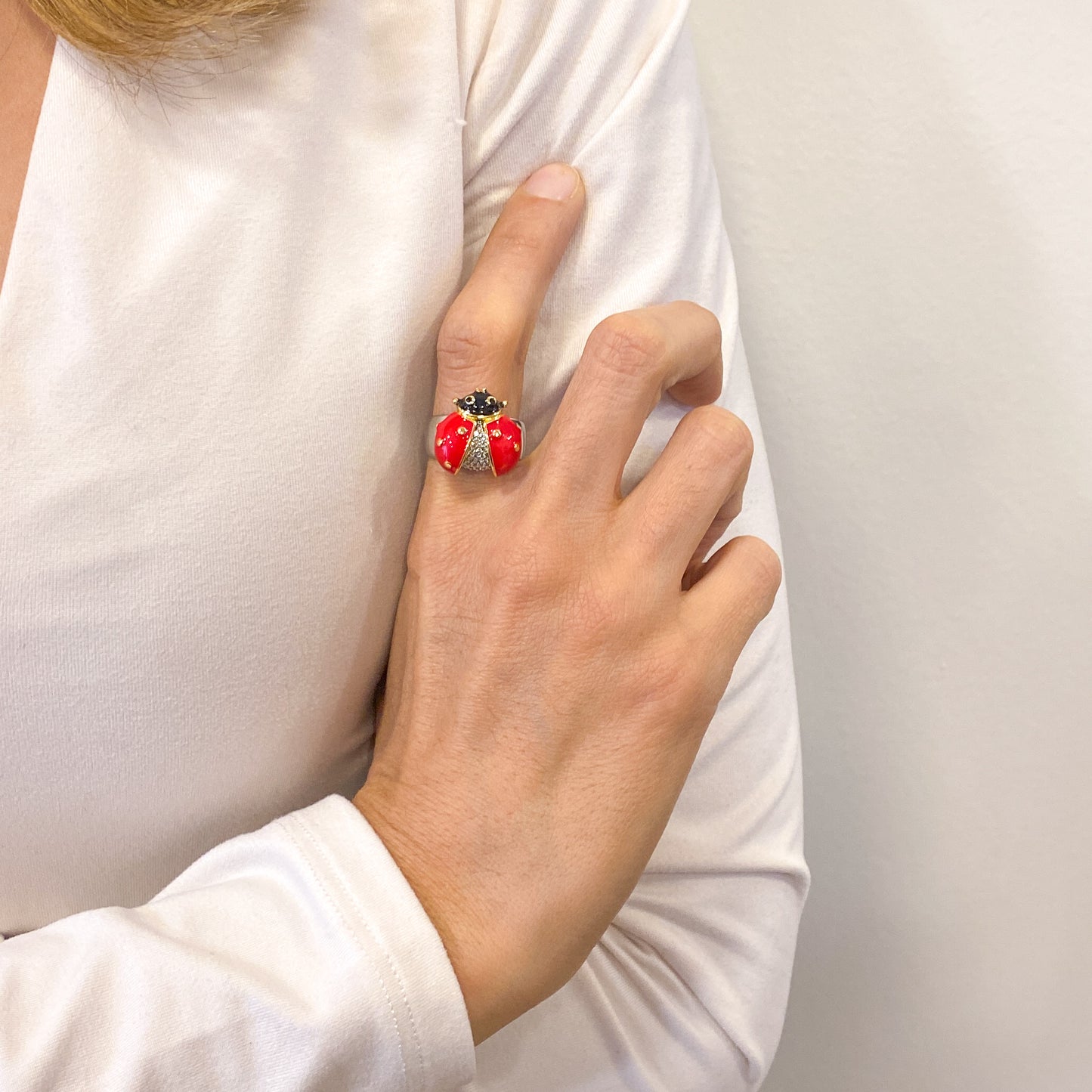 Anillo NOKU 🐞 (Ajustable talla 7-8)