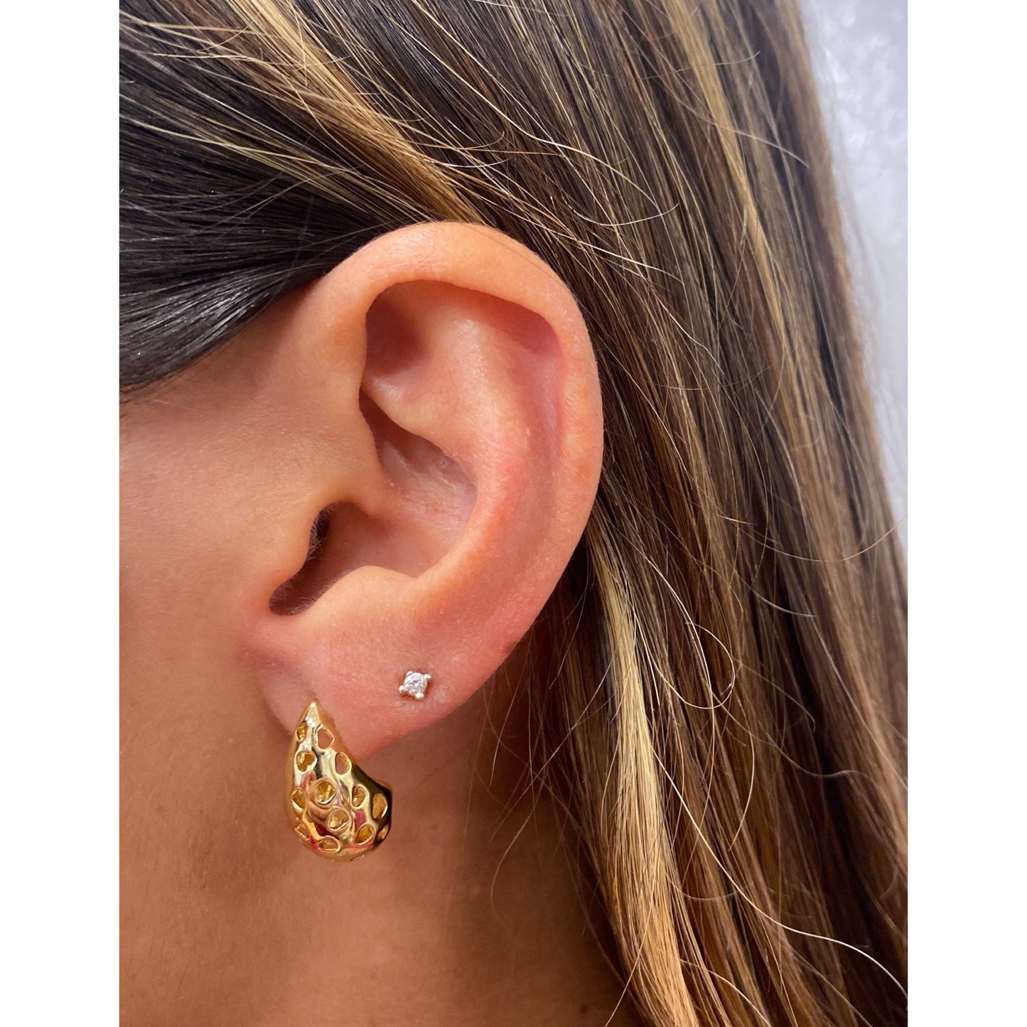 Arete BUGE Dorado Corazón ( 1.8 x 2cm ) - OparinaArete BUGE Dorado Corazón ( 1.8 x 2cm )AretesOparinaOparina