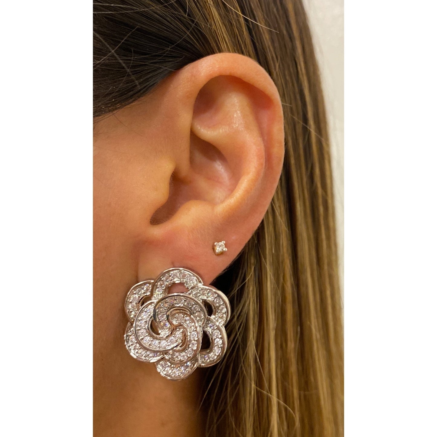 Aretes AGIN Plateado - OparinaAretes AGIN PlateadoAretesOparinaOparina