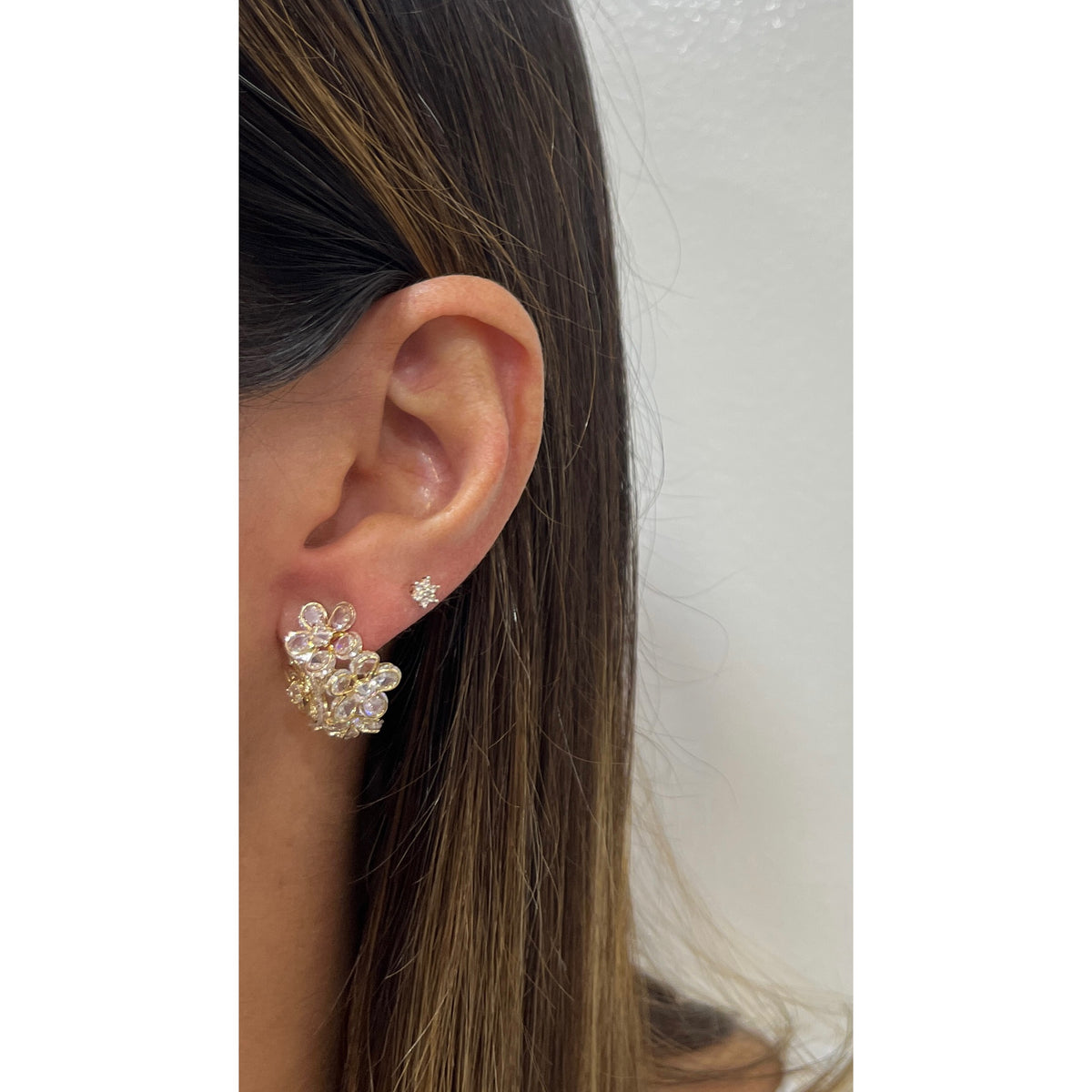 Aretes BICET Dorados