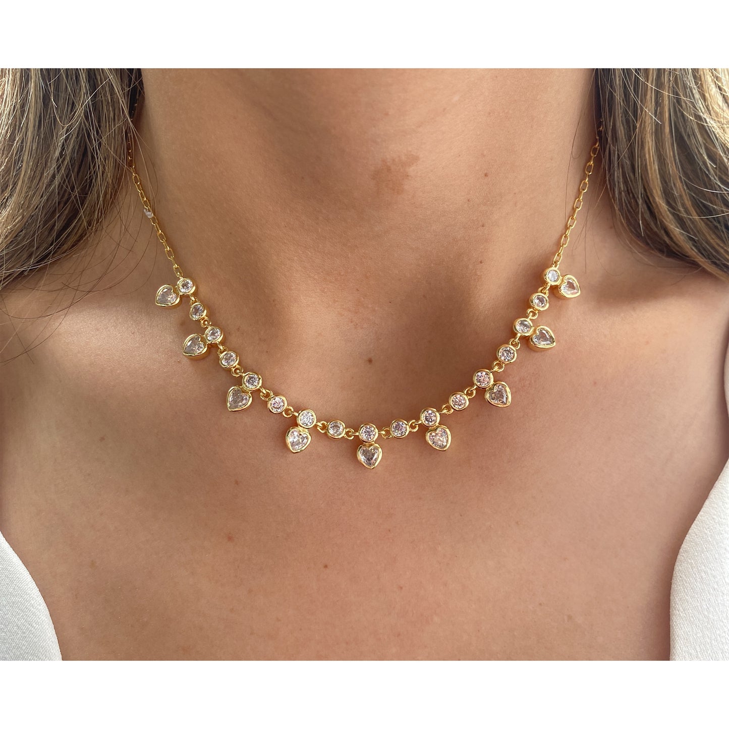 Collar DOVONA Dorado