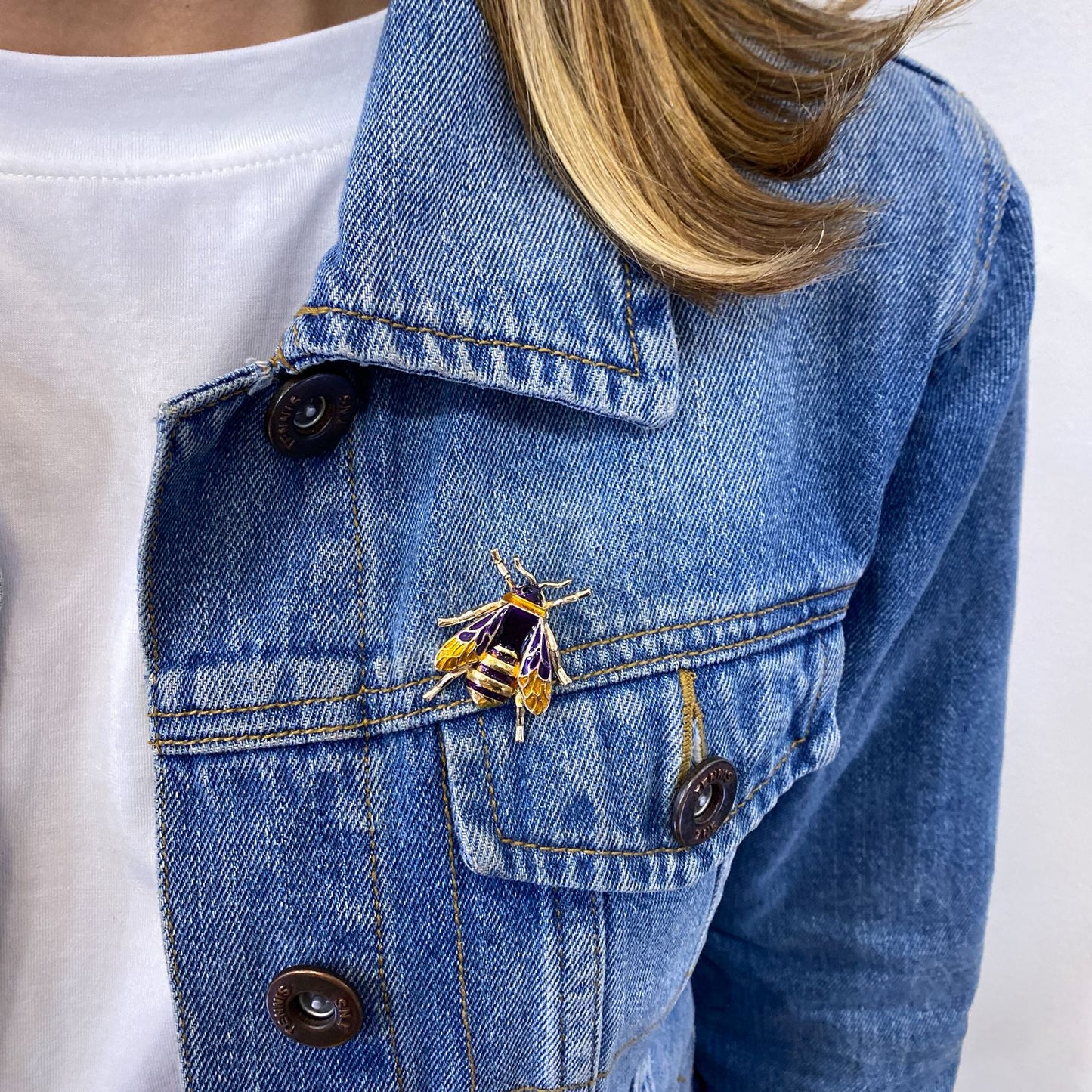 Prendedor BEJI Morado