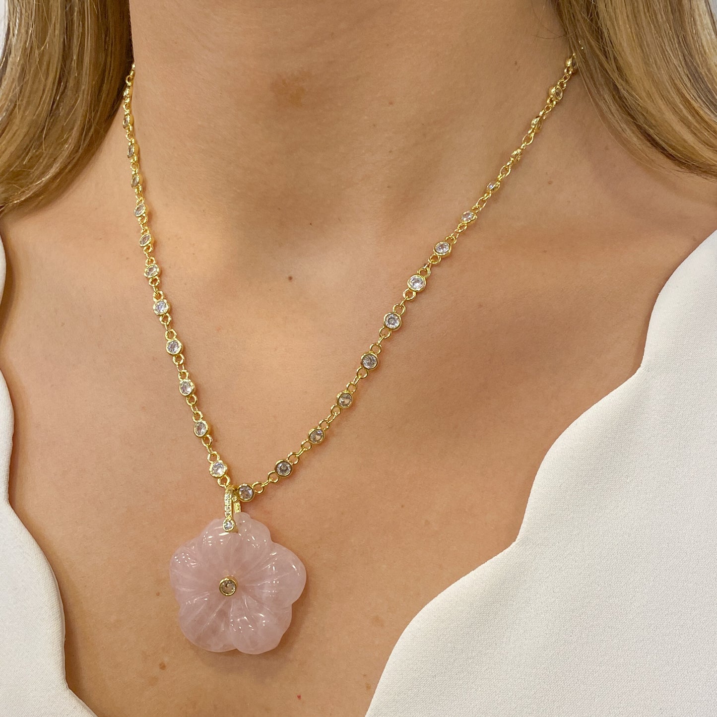 Collar LAVUM (Cuarzo Rosado)