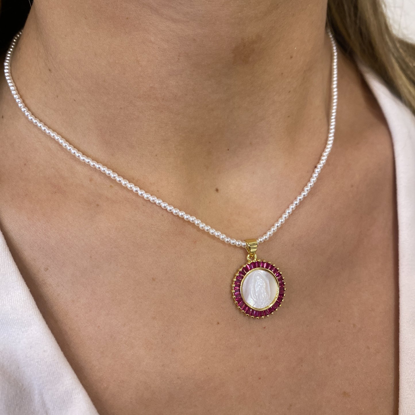 Collar FOPIKA Color Rubi -Virgen de Guadalupe