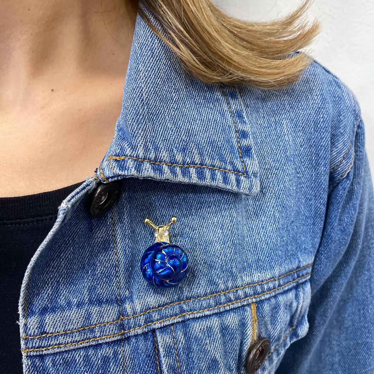 Prendedor DAJO Azul