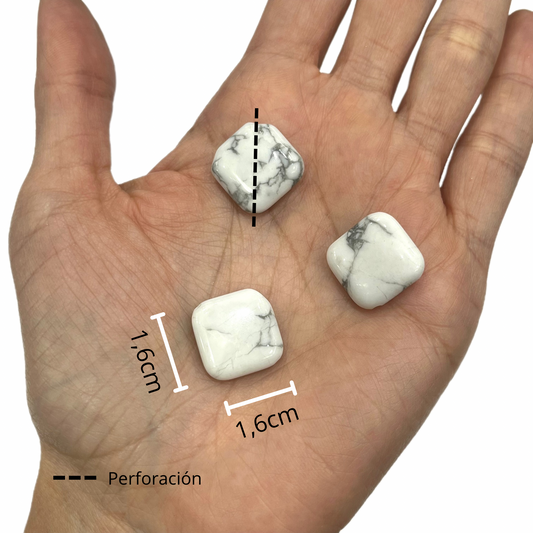 Cuadrado Howlite 1,6*1,6cm