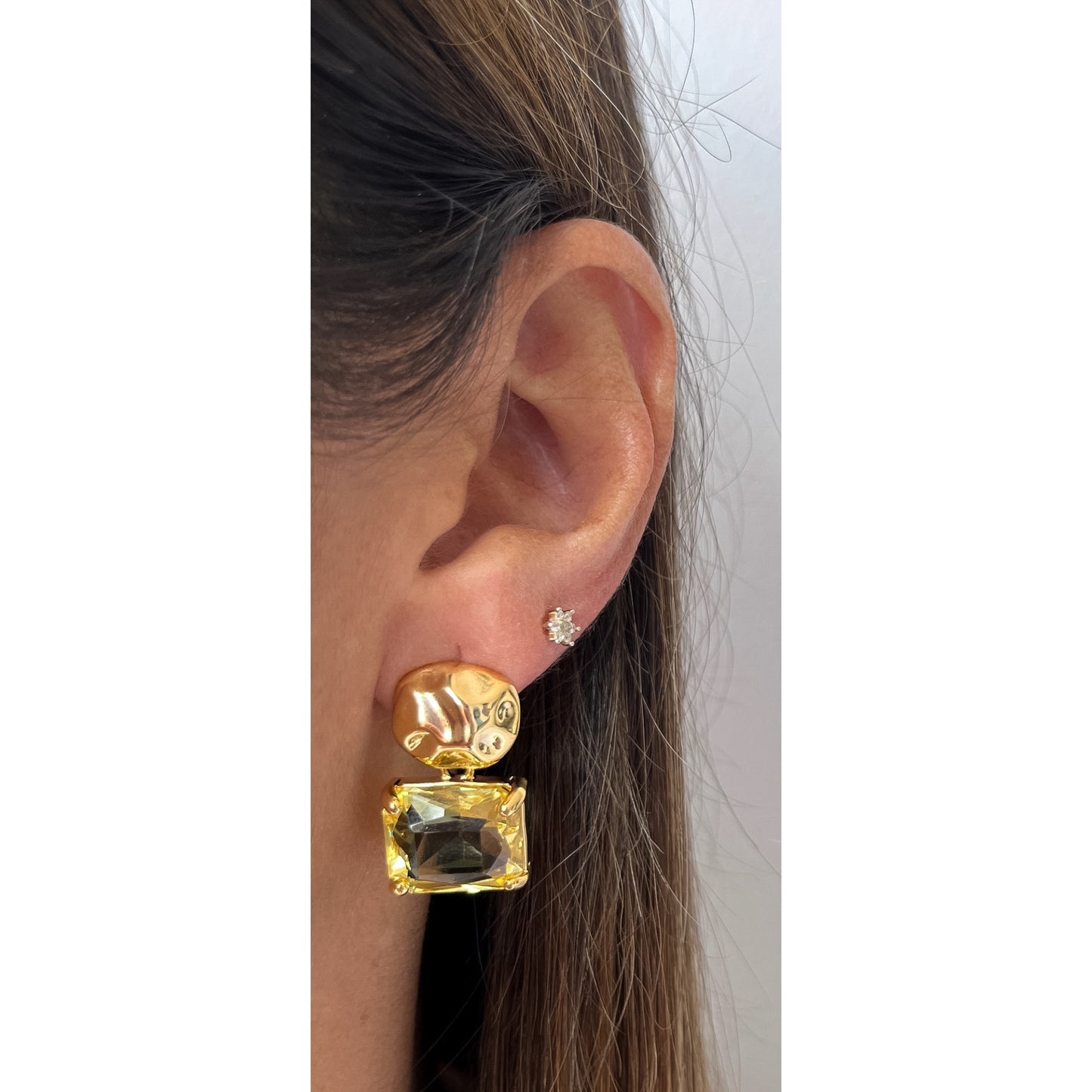 Aretes COZI Amarillo