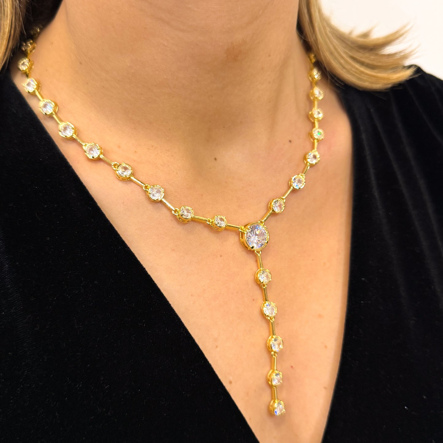 Dúo ORDO Dorado ( Aretes + Collar )