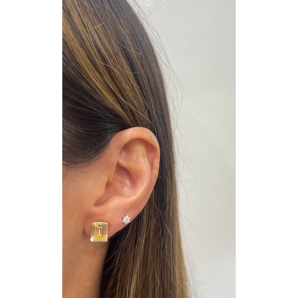 Aretes TAKI Dorado