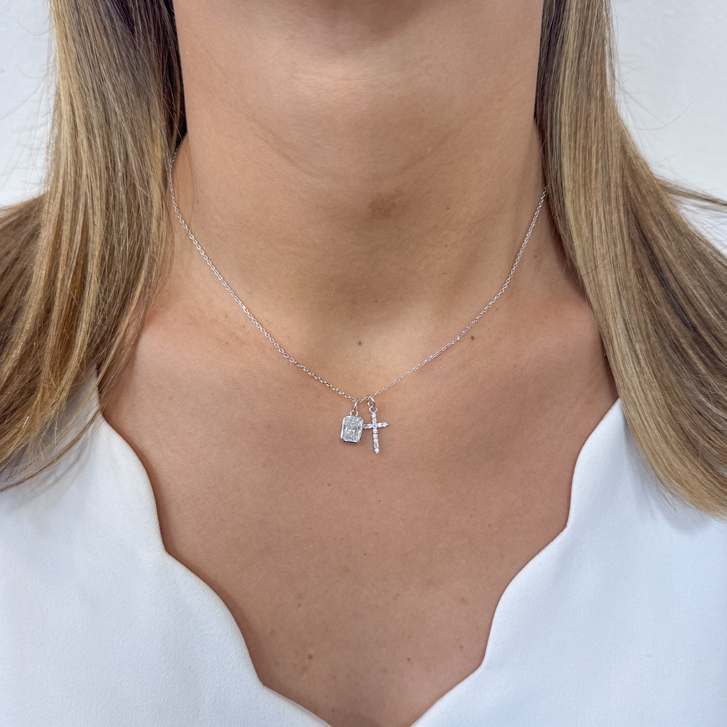 Collar TUKET Rodio-Moissanita