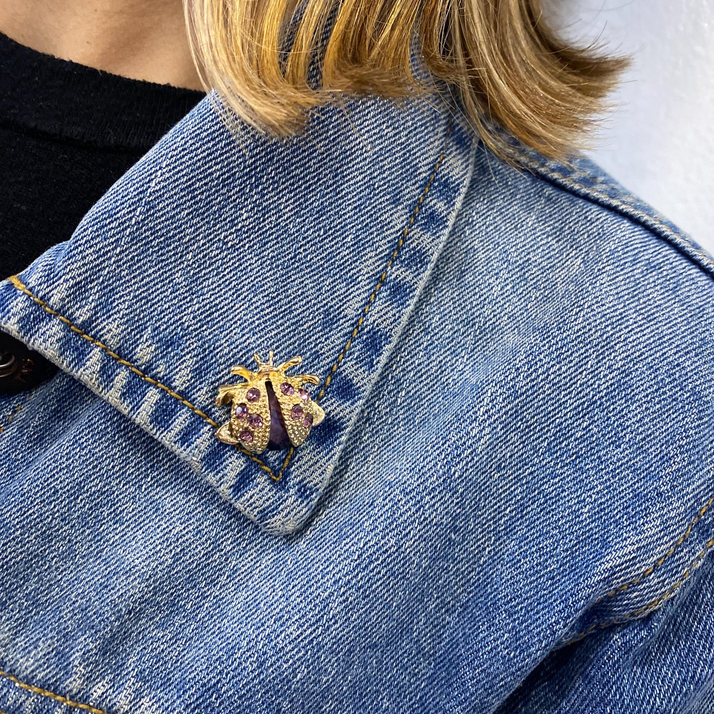 Prendedor ZUVY Morado