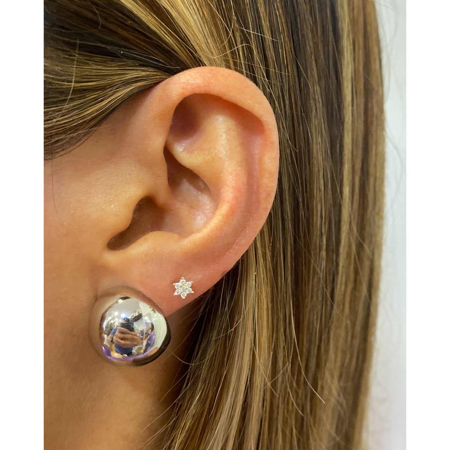 Aretes ZIEKA Plateados 18mm diámetro