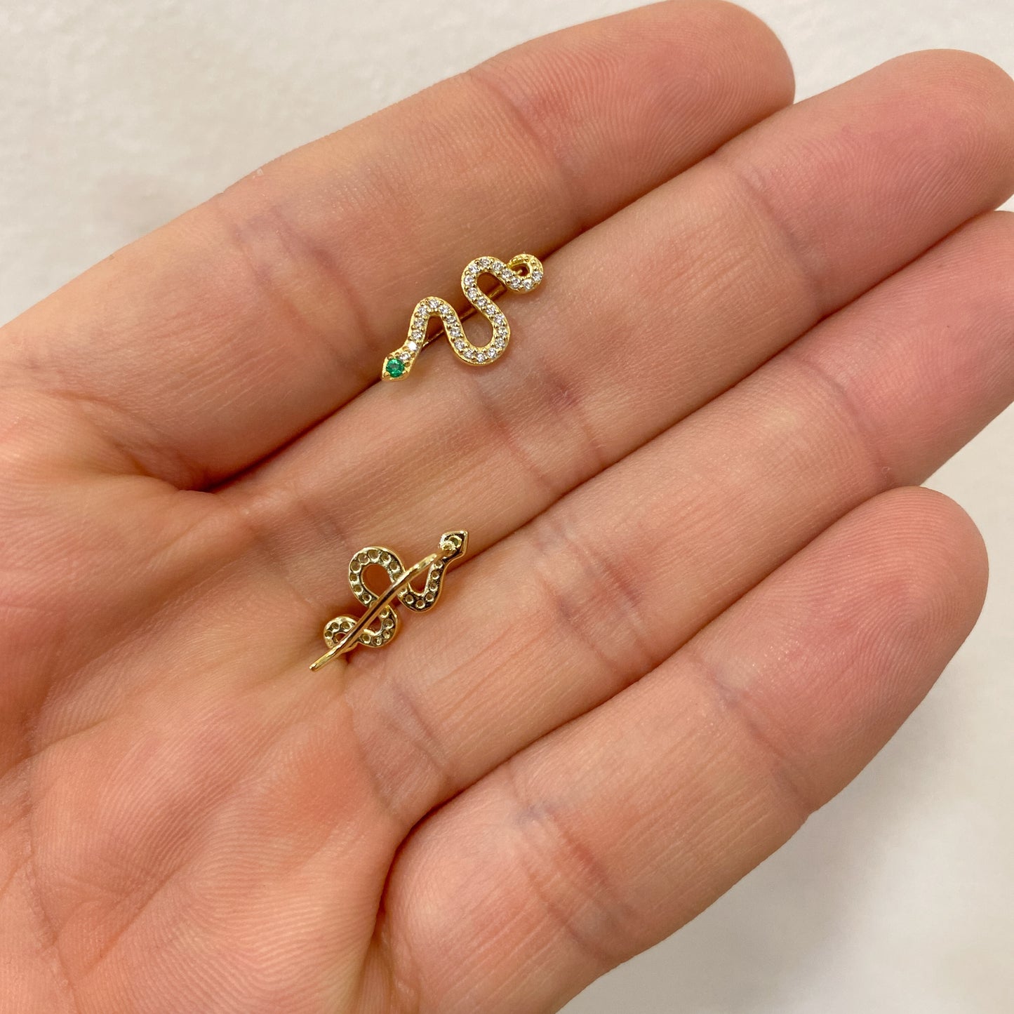 Earcuff LARTY Dorado 🐍