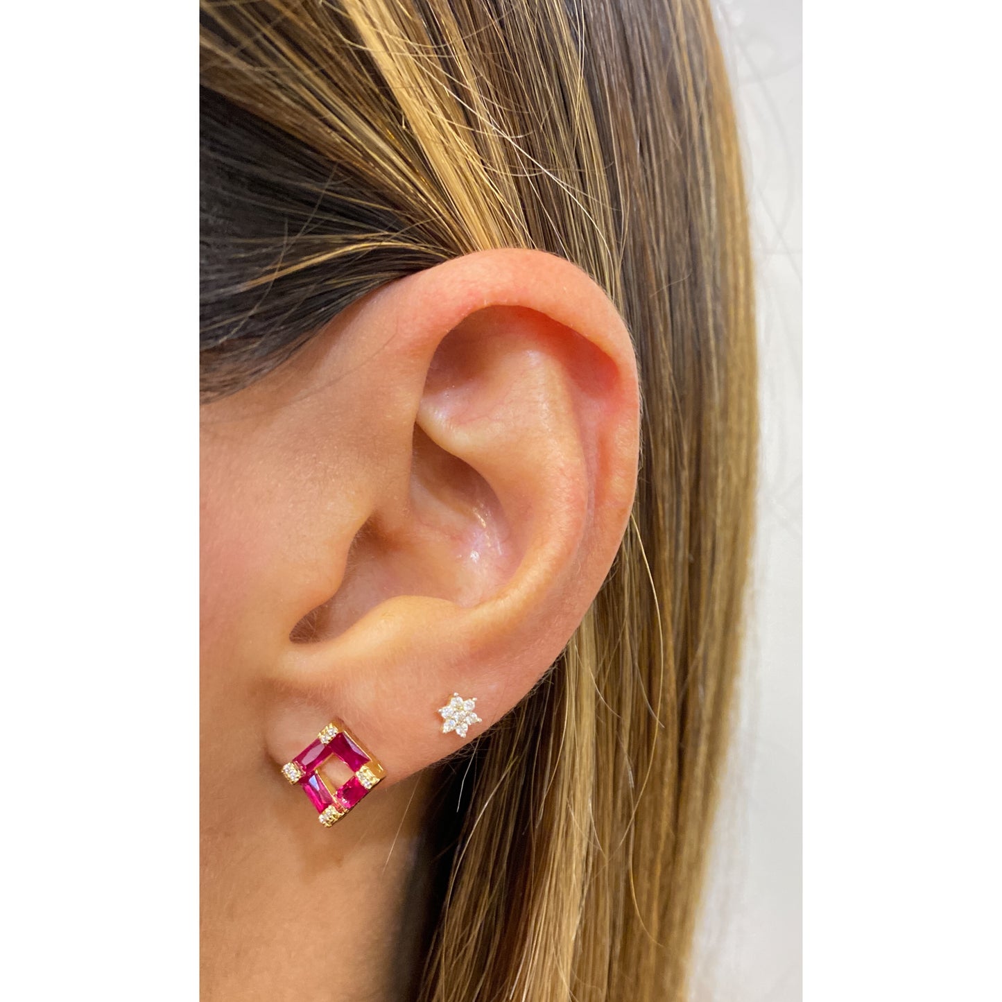 Aretes MAXUL Fucsia