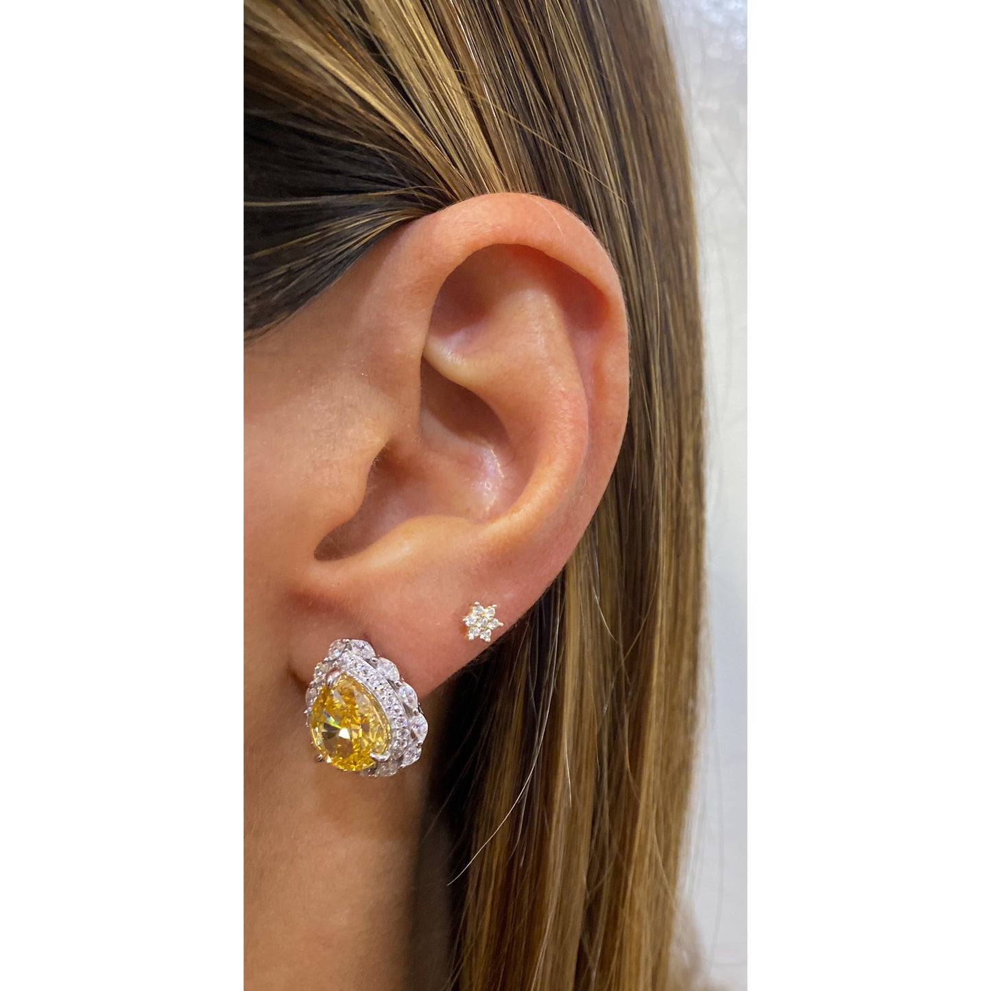 Aretes NARVU Amarillo