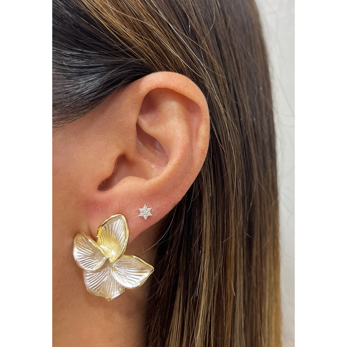 Aretes NIKOZ