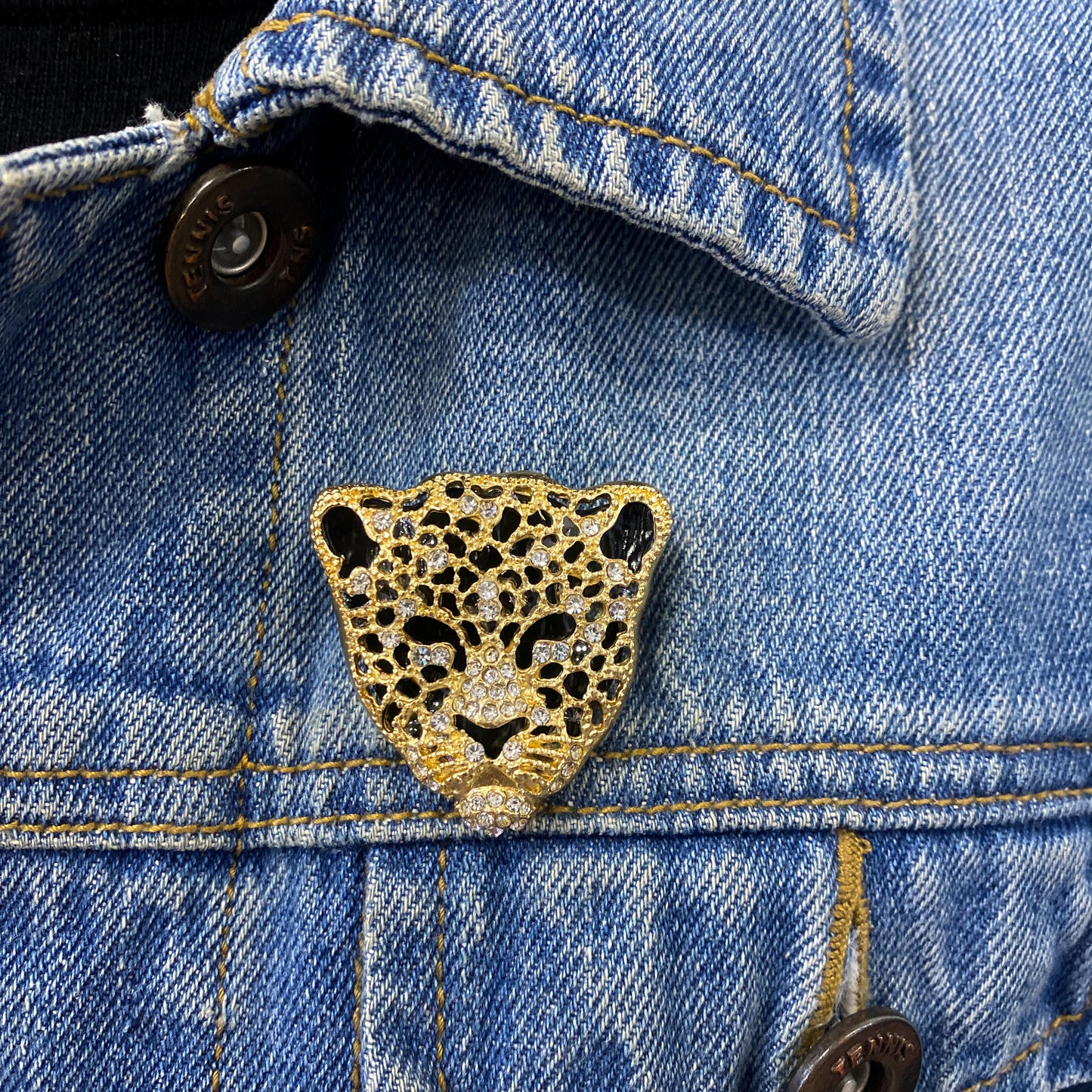 Prendedor BETTI 🐯