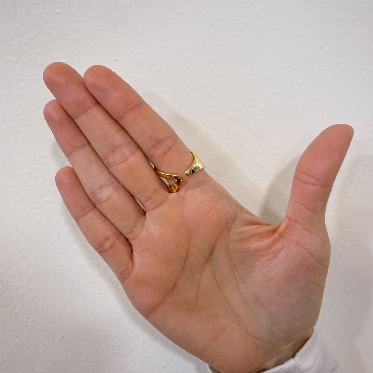 Anillo LENBU Ajustable (Talla 6-7)
