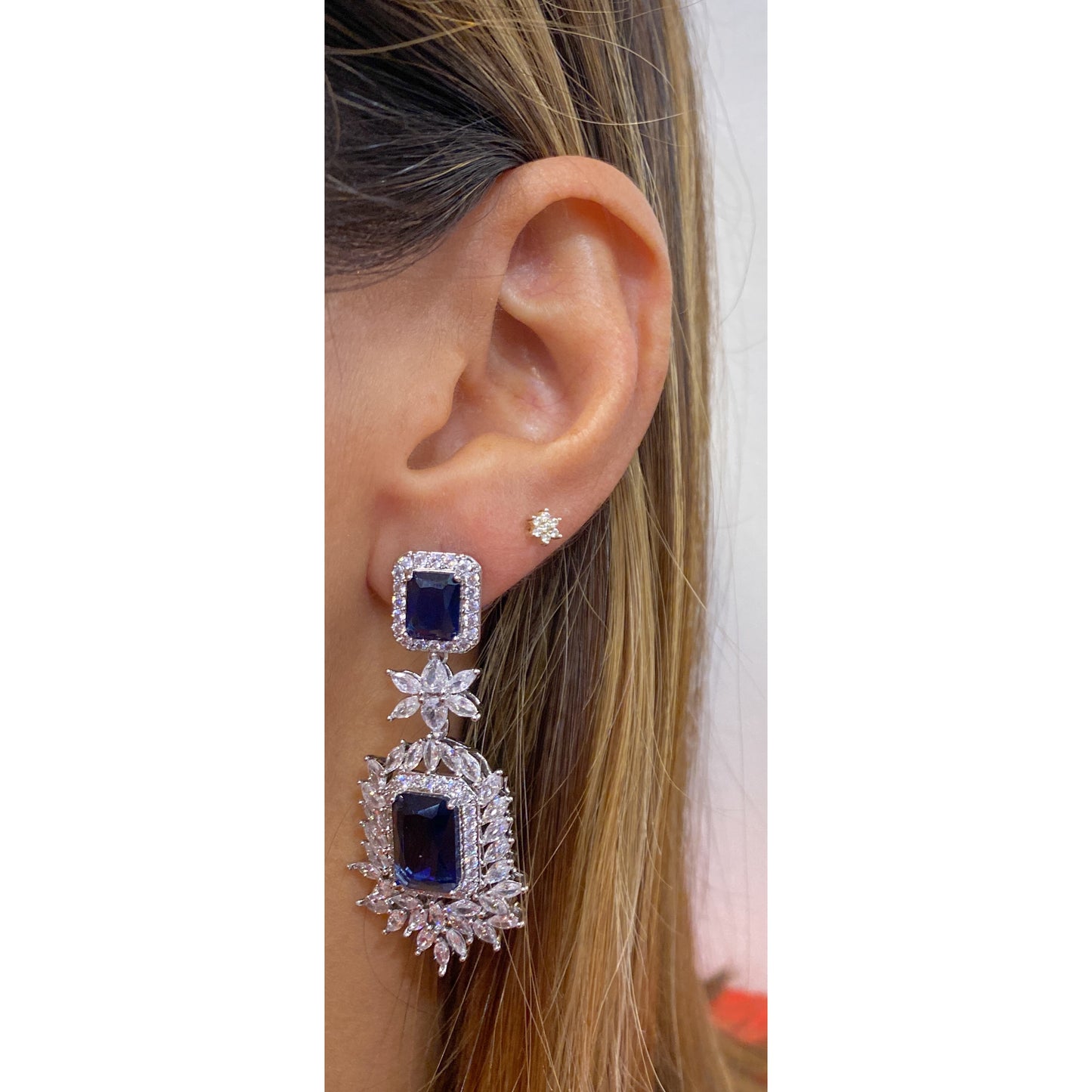 Aretes FARYN Color Zafiro