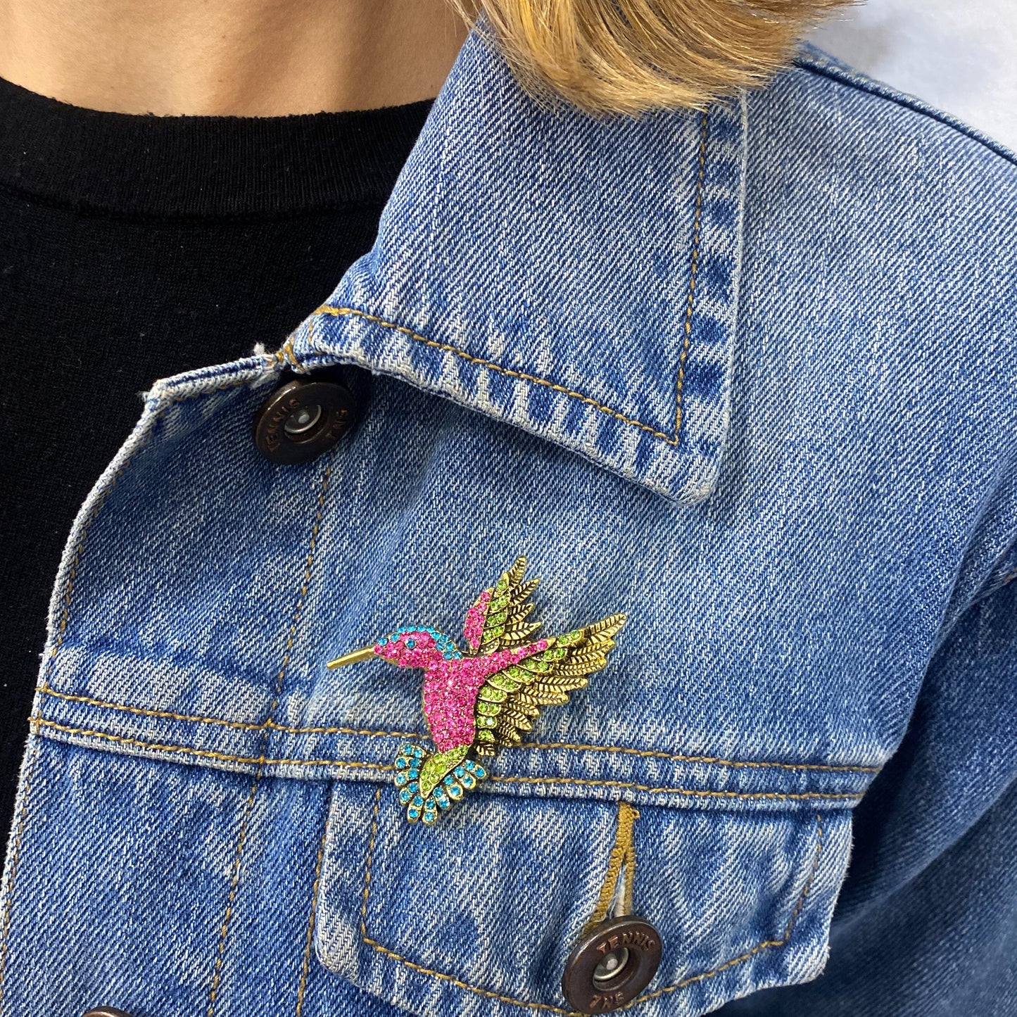 Prendedor ALKOM Rosado -Dorado