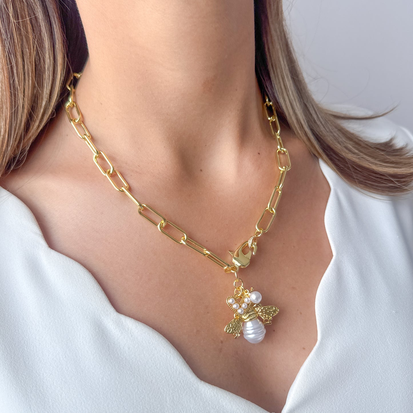 Collar KOCE