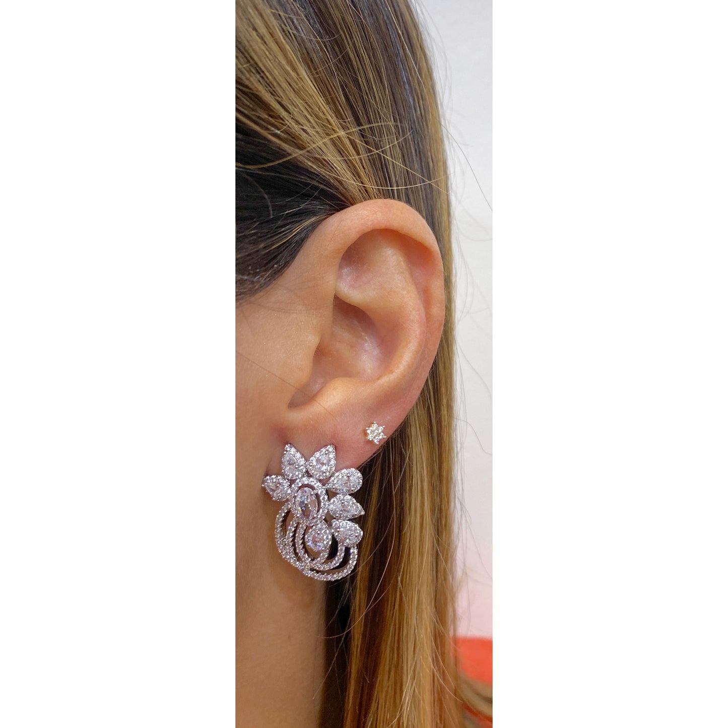 Aretes ONEFA Plateado