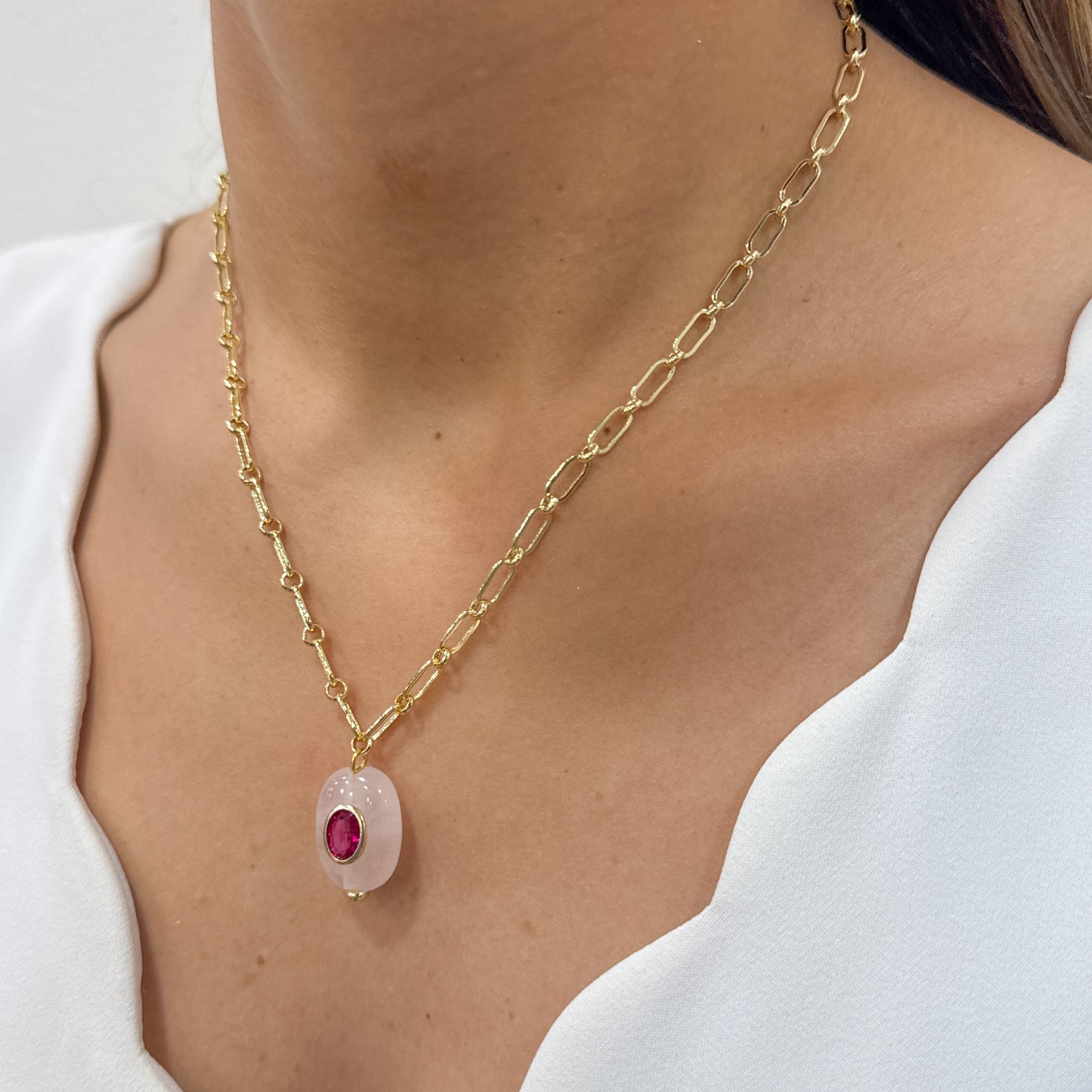 Collar UVOL Cuarzo Rosado