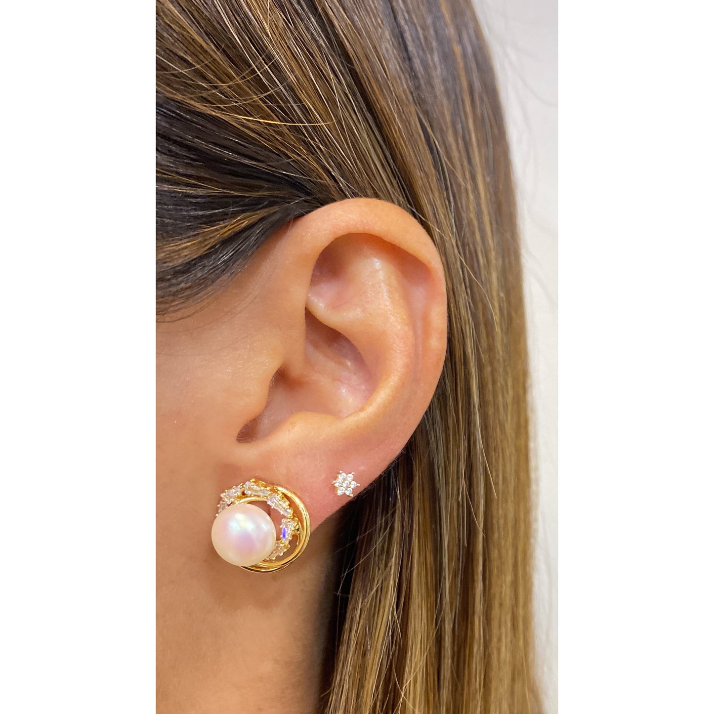 Aretes CREZU Dorados