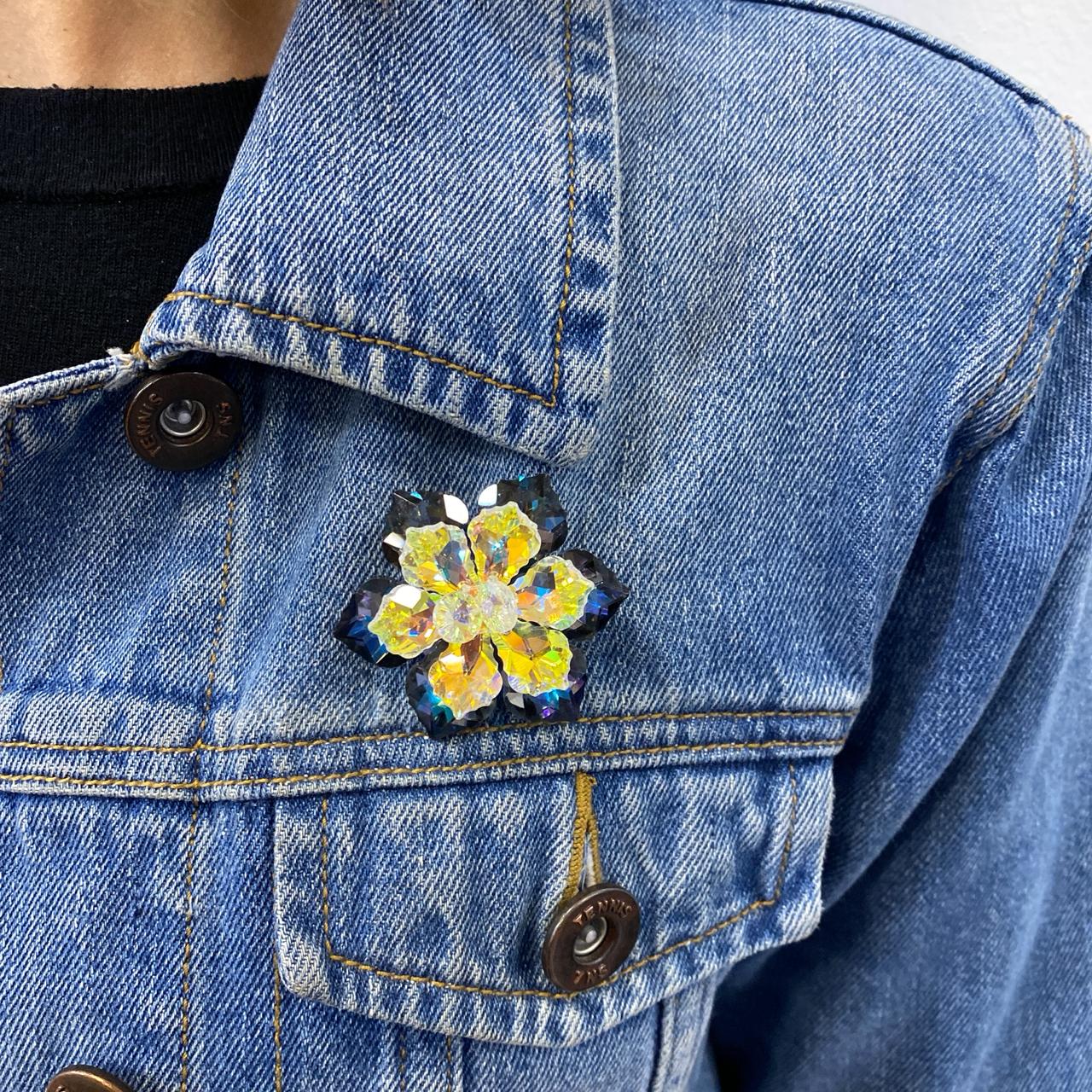 Prendedor DRAFON Tornasol-Gris