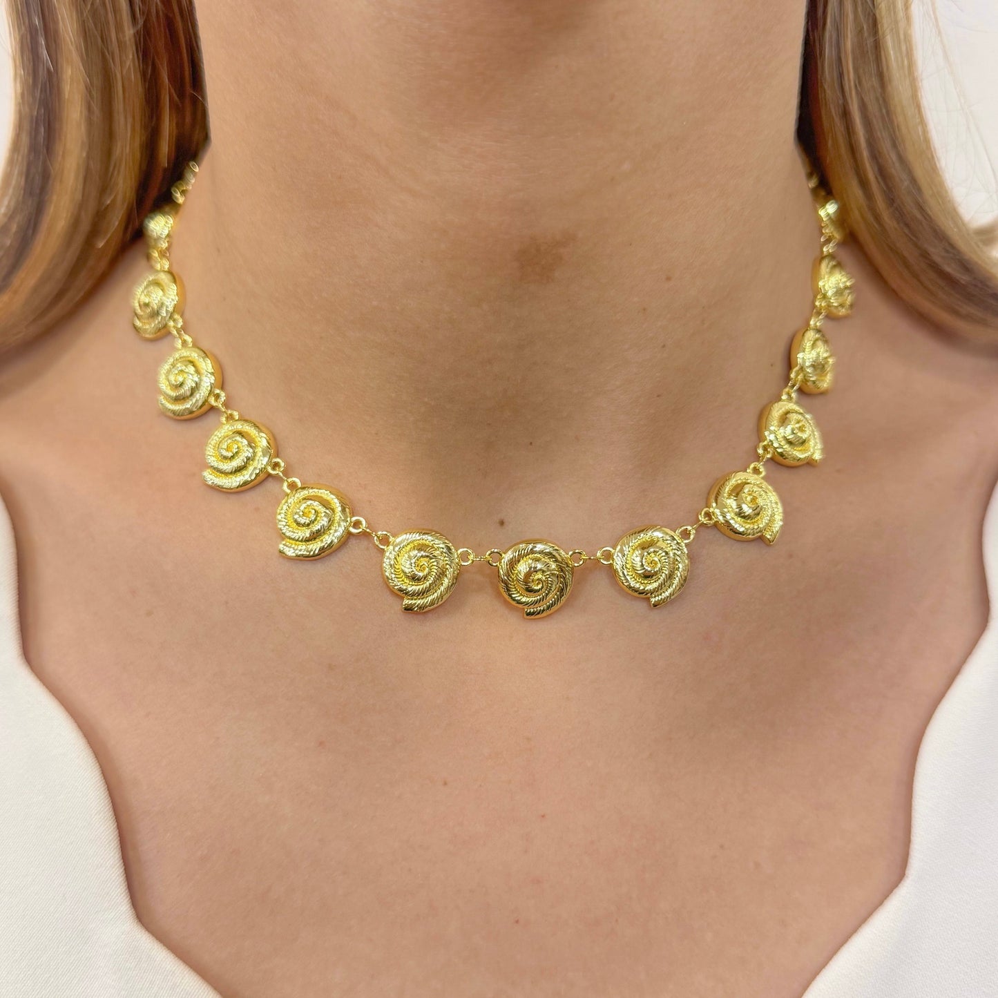 Collar UPIX Dorado