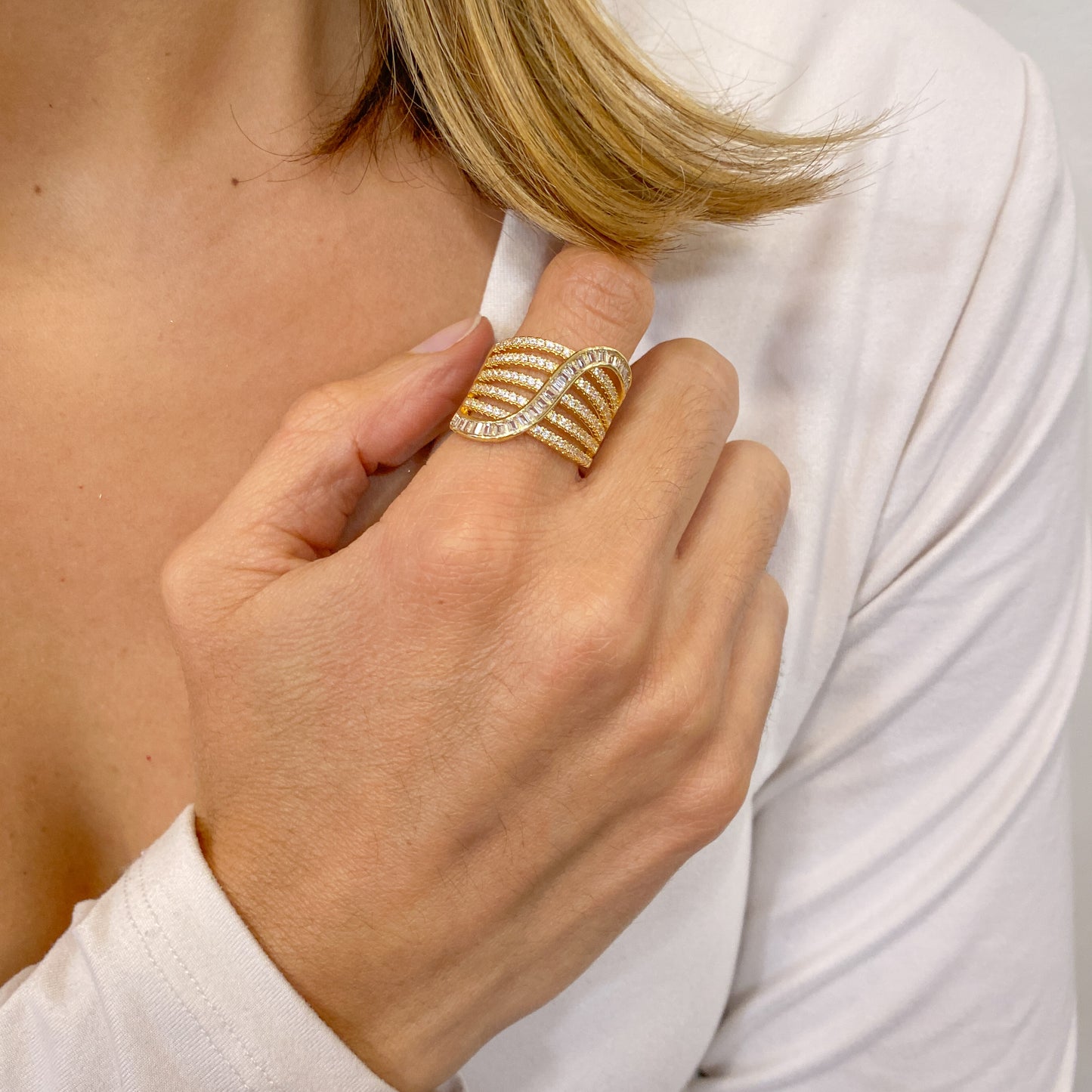 Anillo AXUT Dorado (Talla 7)