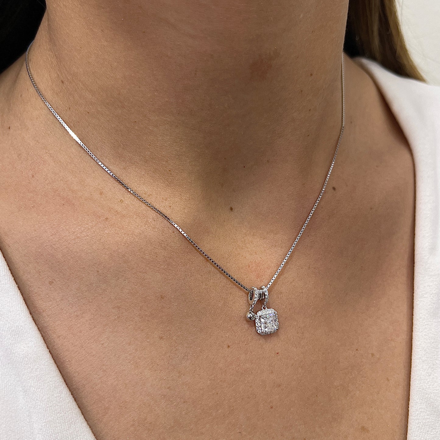 Collar NULIR Plateado Plata Rodinada- Moissanita 8mm